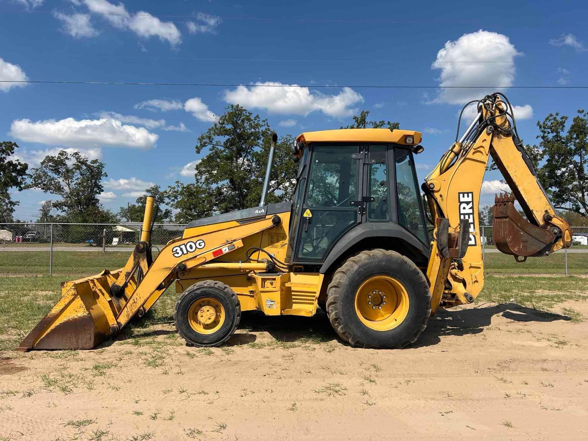 2001 JOHN DEERE 310G BACKHOE (A52705)