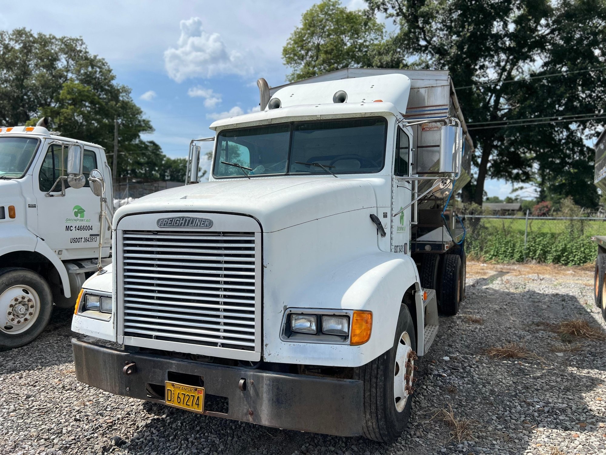 Freightliner Tender Truck - Adams Tender (A53473)
