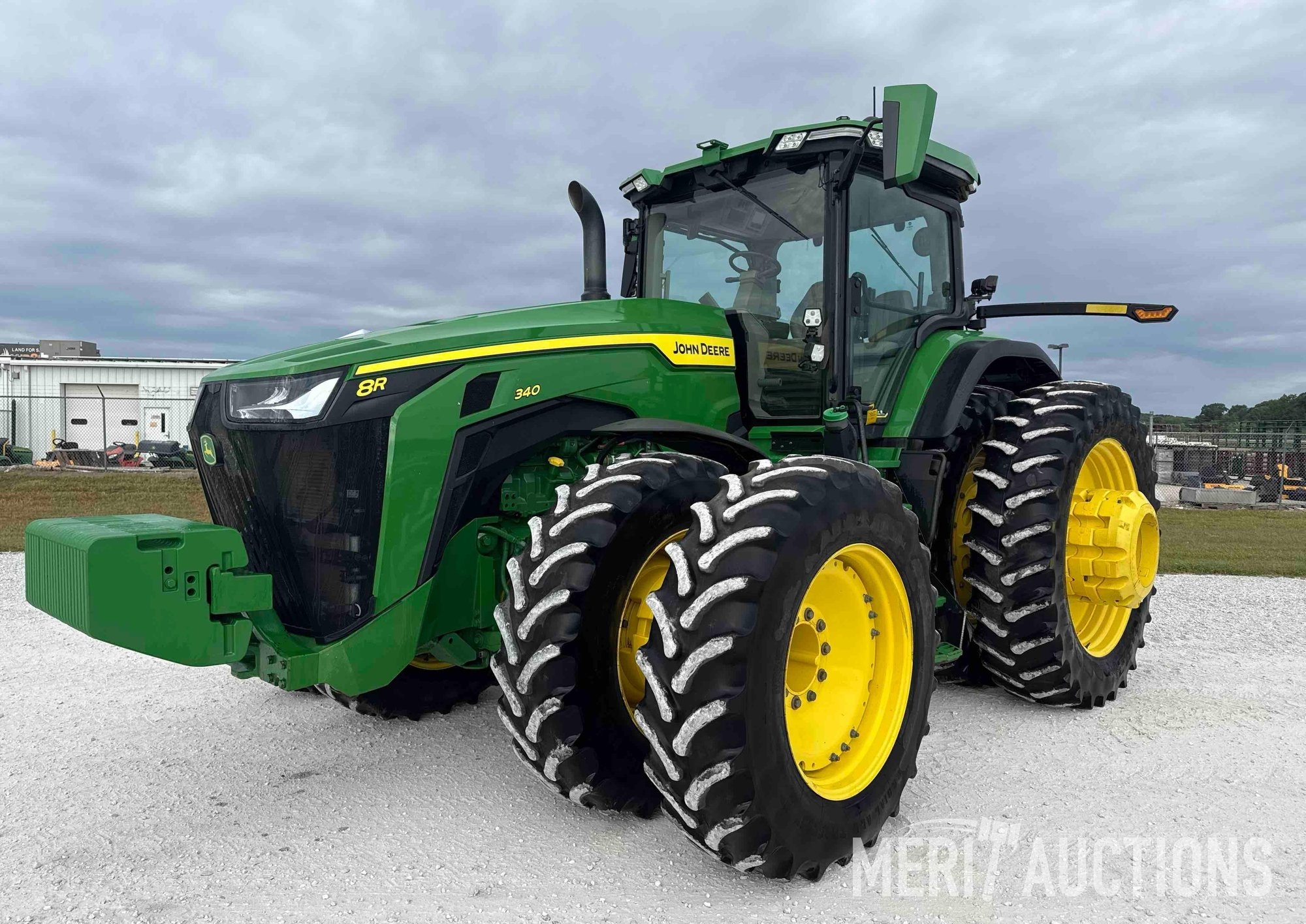 2022 John Deere 8R 340 MFWD Tractor (A53342)