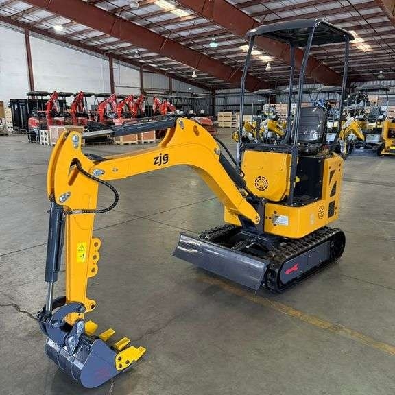 2025 YOUERT YOU12 1-Ton Mini-Excavator with dozer blade (New/Unused) (A59225)