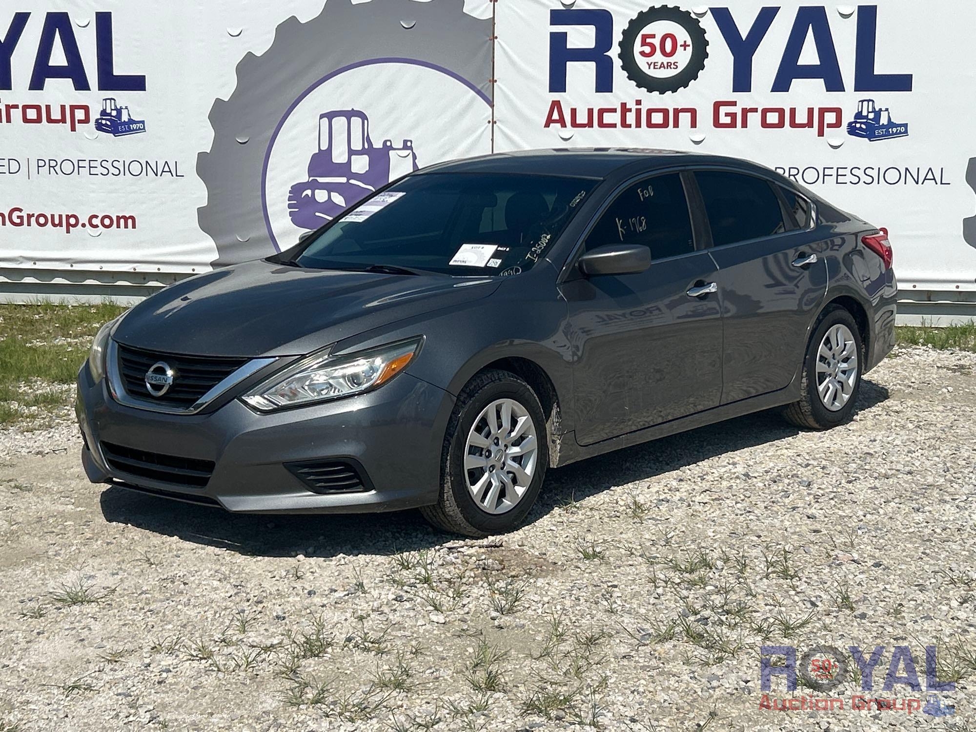 2016 Nissan Altima Sedan (A51694)