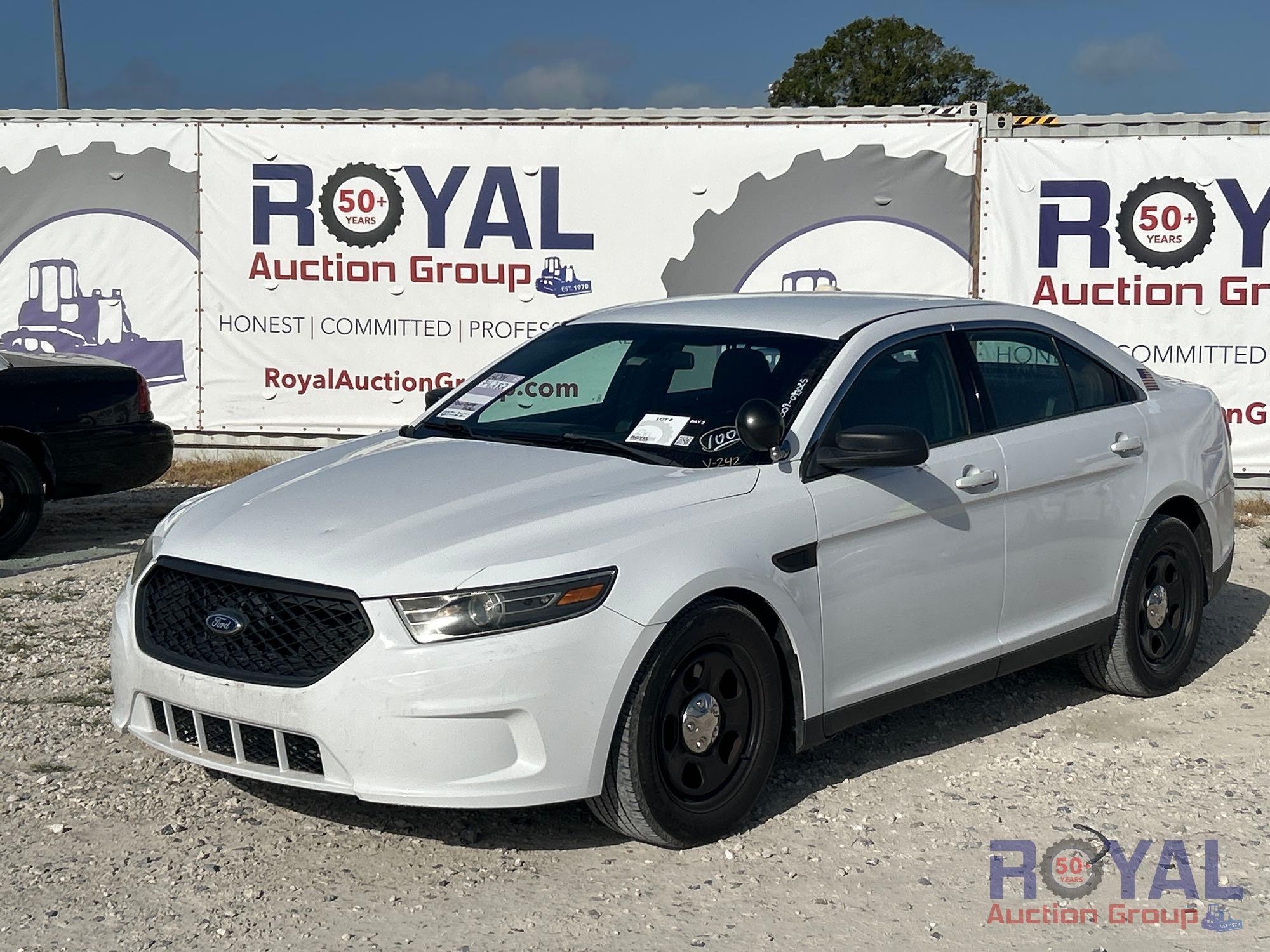 2014 Ford Taurus AWD Sedan (A54815)