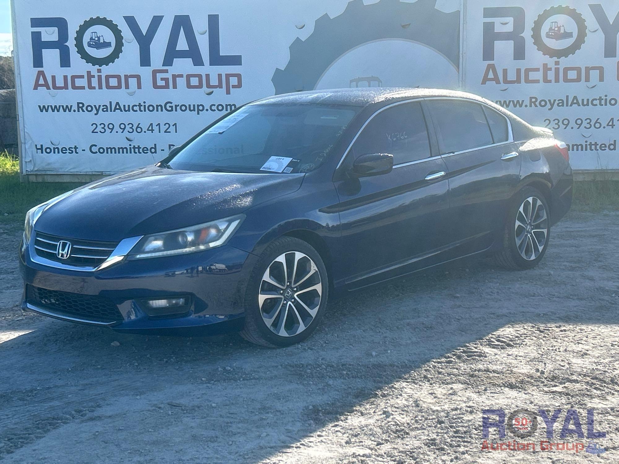 2015 Honda Accord Sedan (A53424)