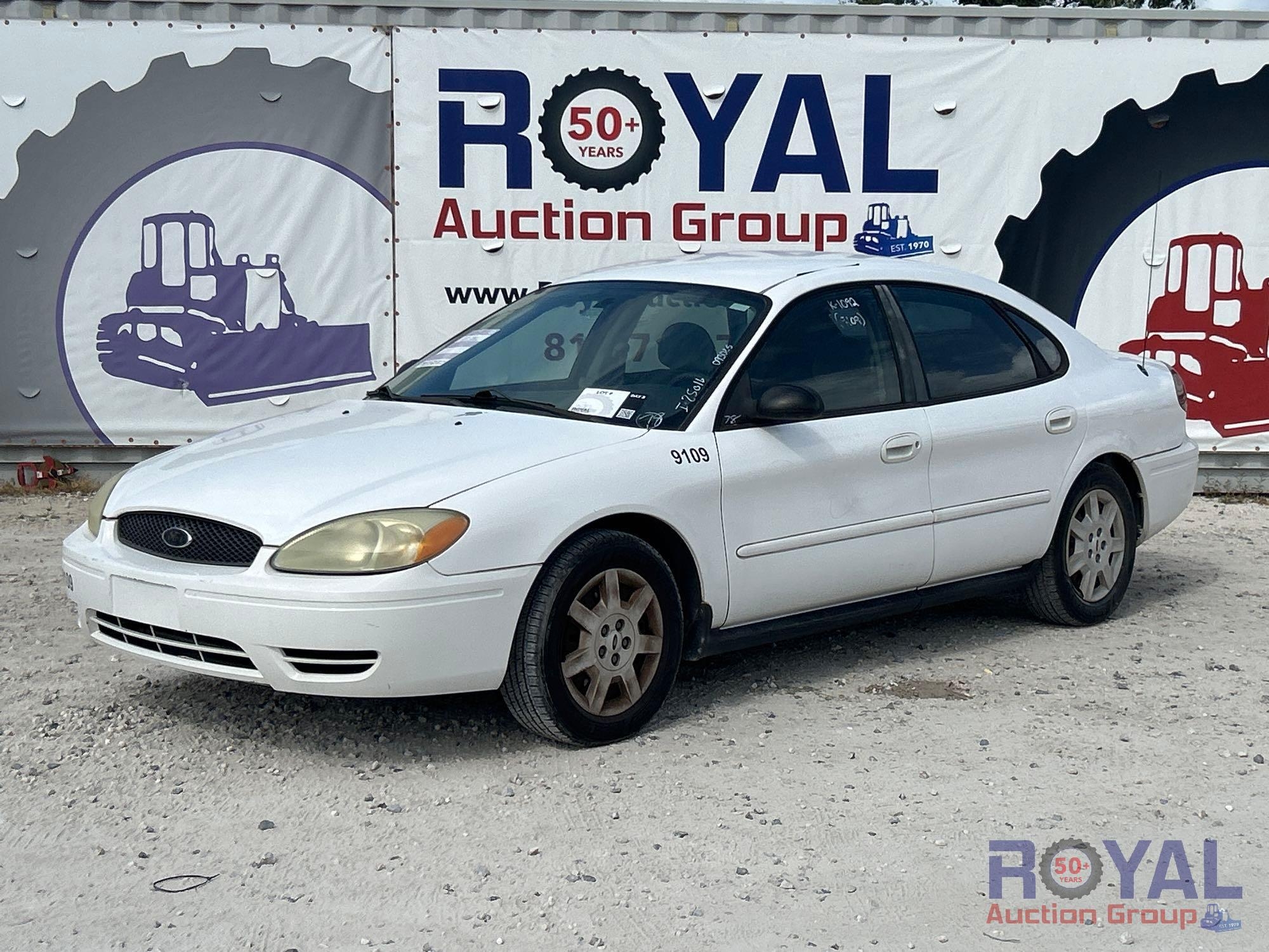 2006 Ford Taurus SE Sedan (A54815)