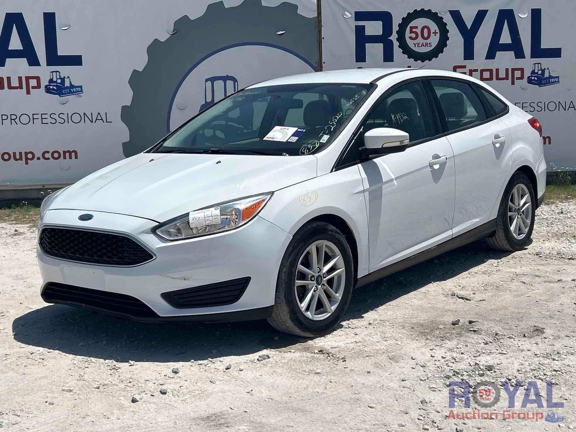2017 Ford Focus SE Sedan (A44572)
