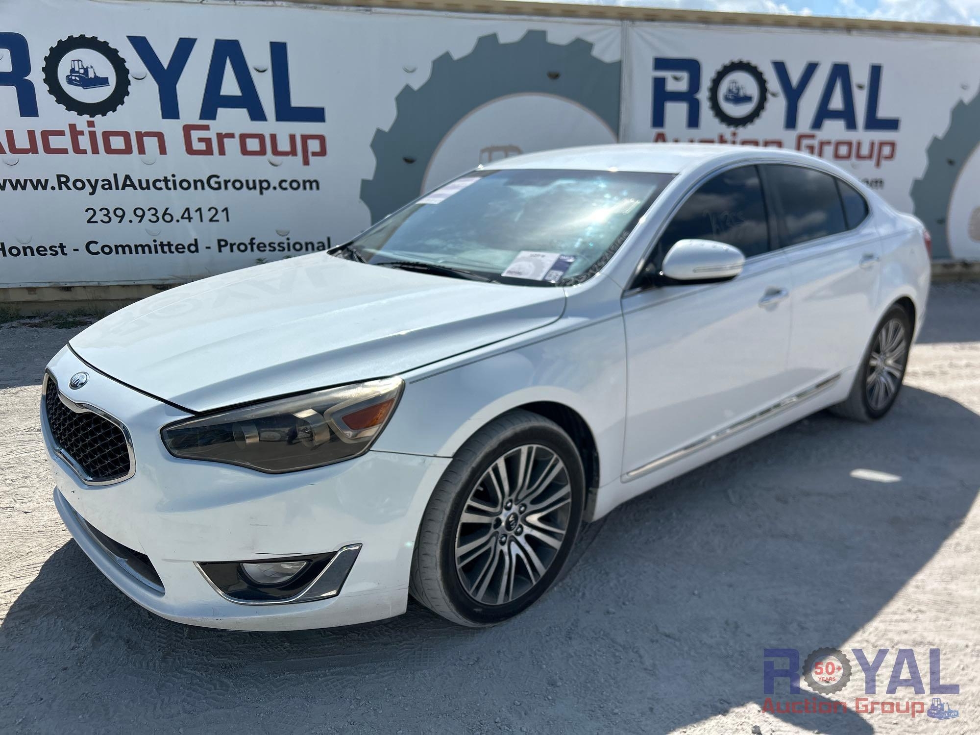 2014 Kia Cadenza Sedan (A46684)
