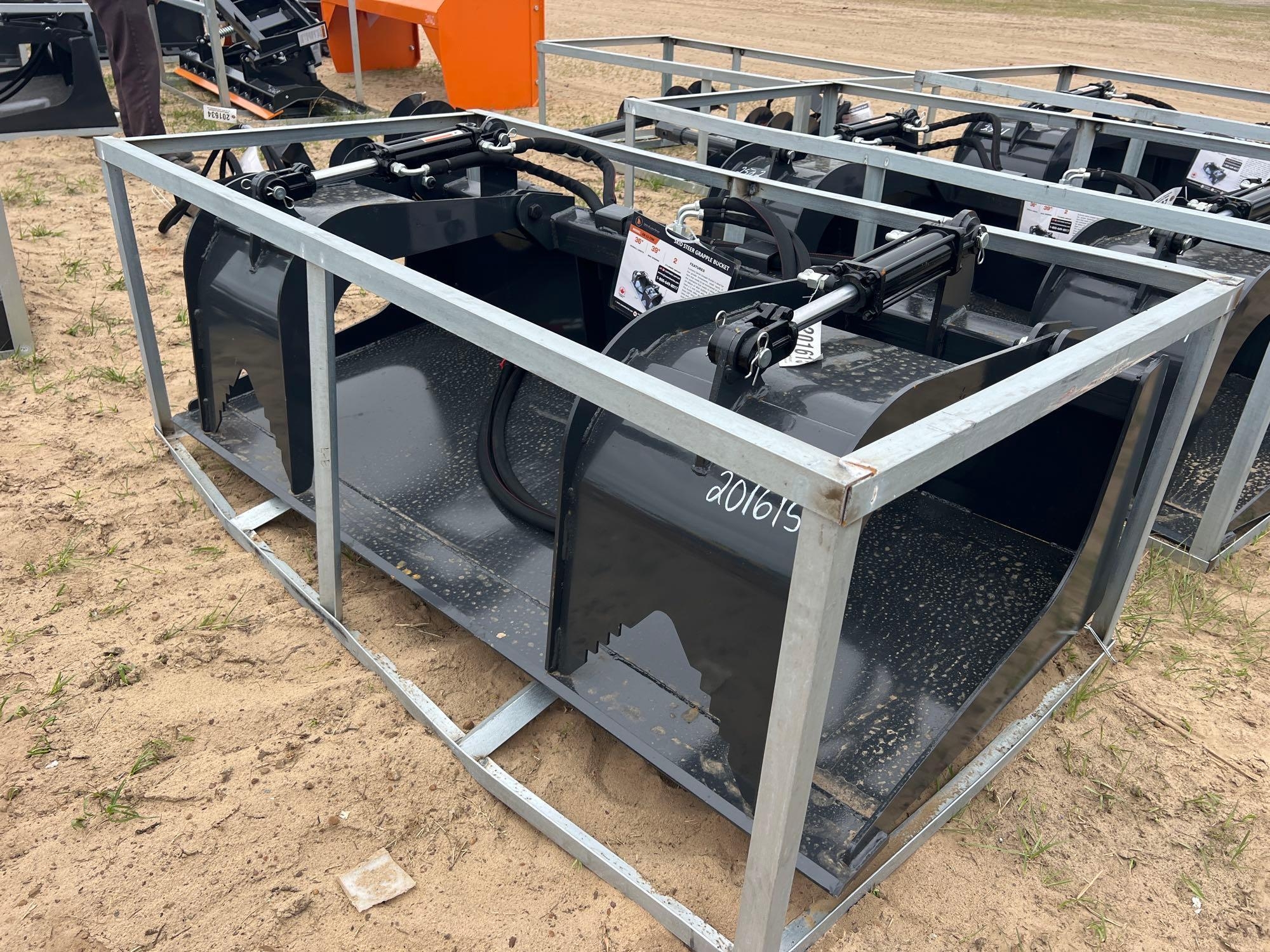 UNUSED WOLVERINE GB-11-72W 72" HYD GRAPPLE BUCKET (A54757)