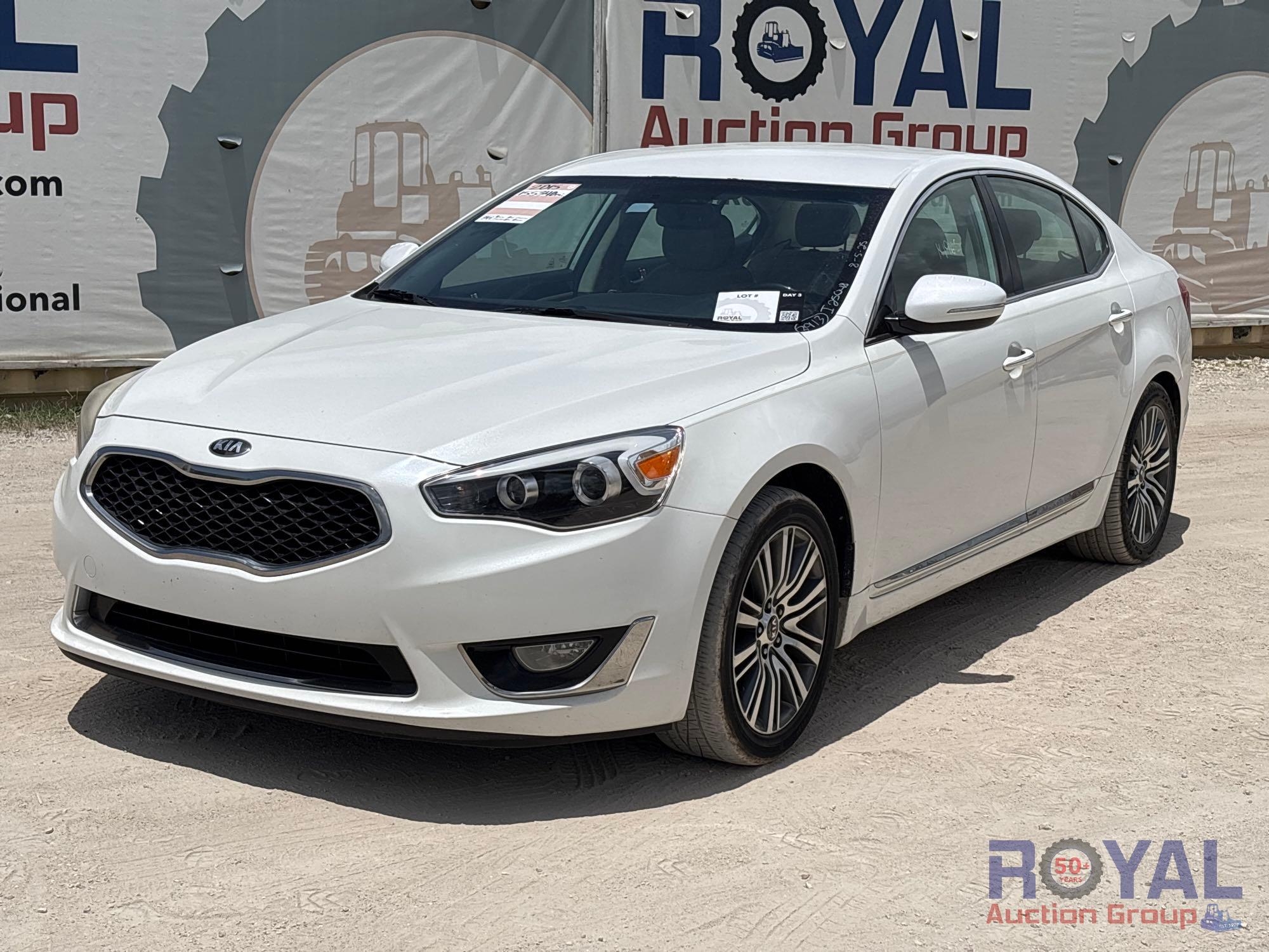 2015 Kia Cadenza Sedan (A53424)