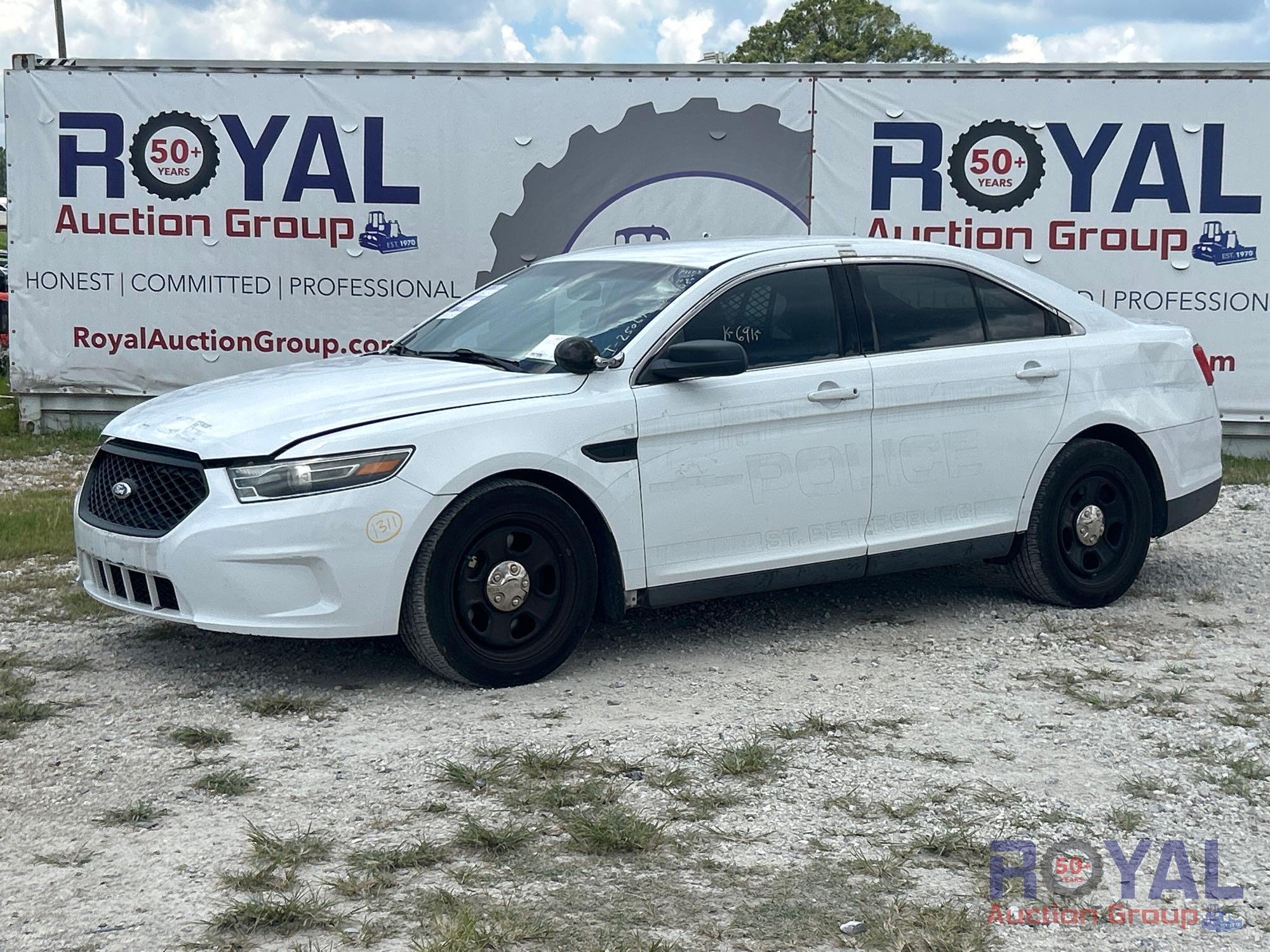 2015 Ford Taurus (A51694)