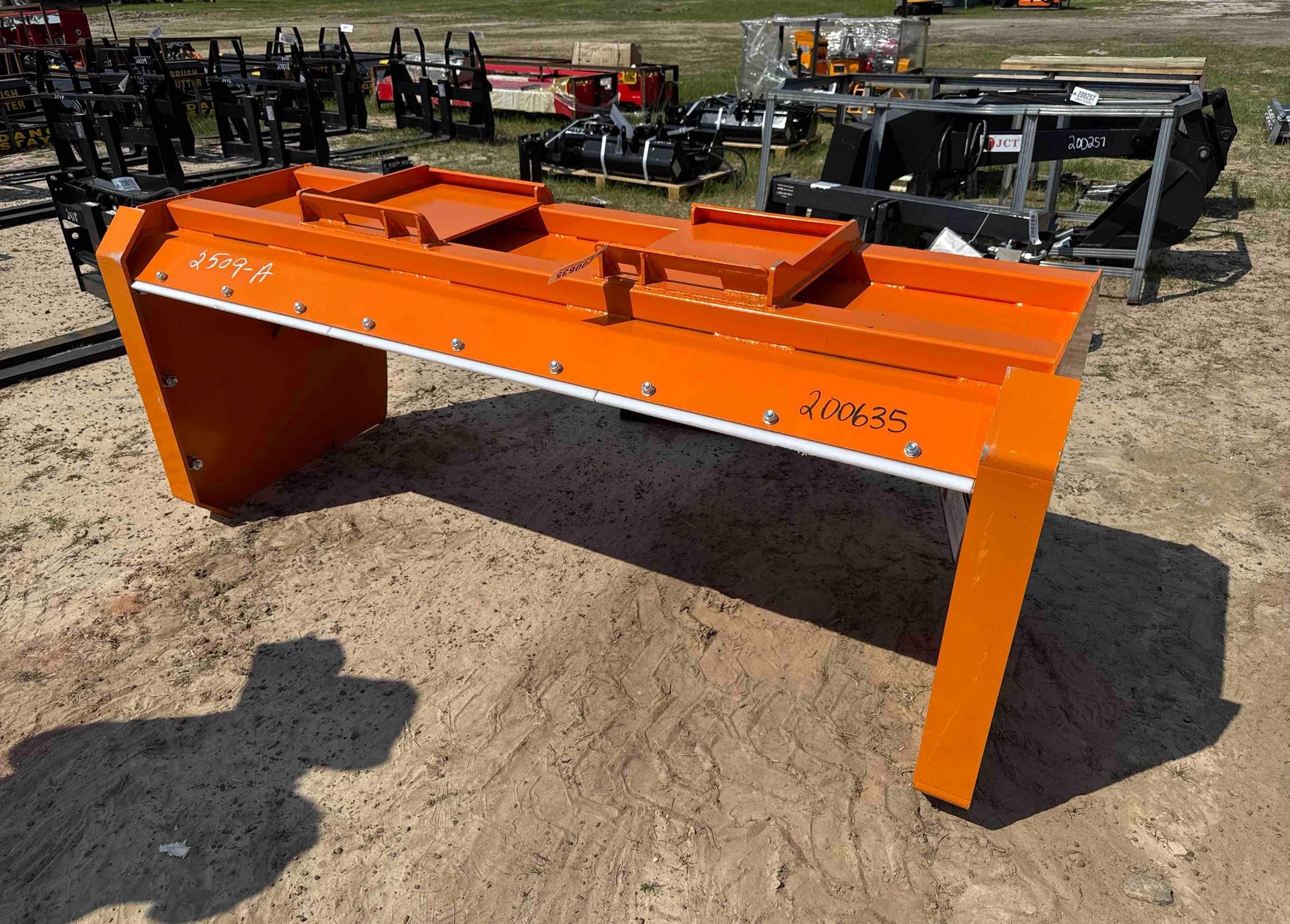 UNUSED WOLVERINE SP-15-84W 84" SNOW PUSHER (A51248)