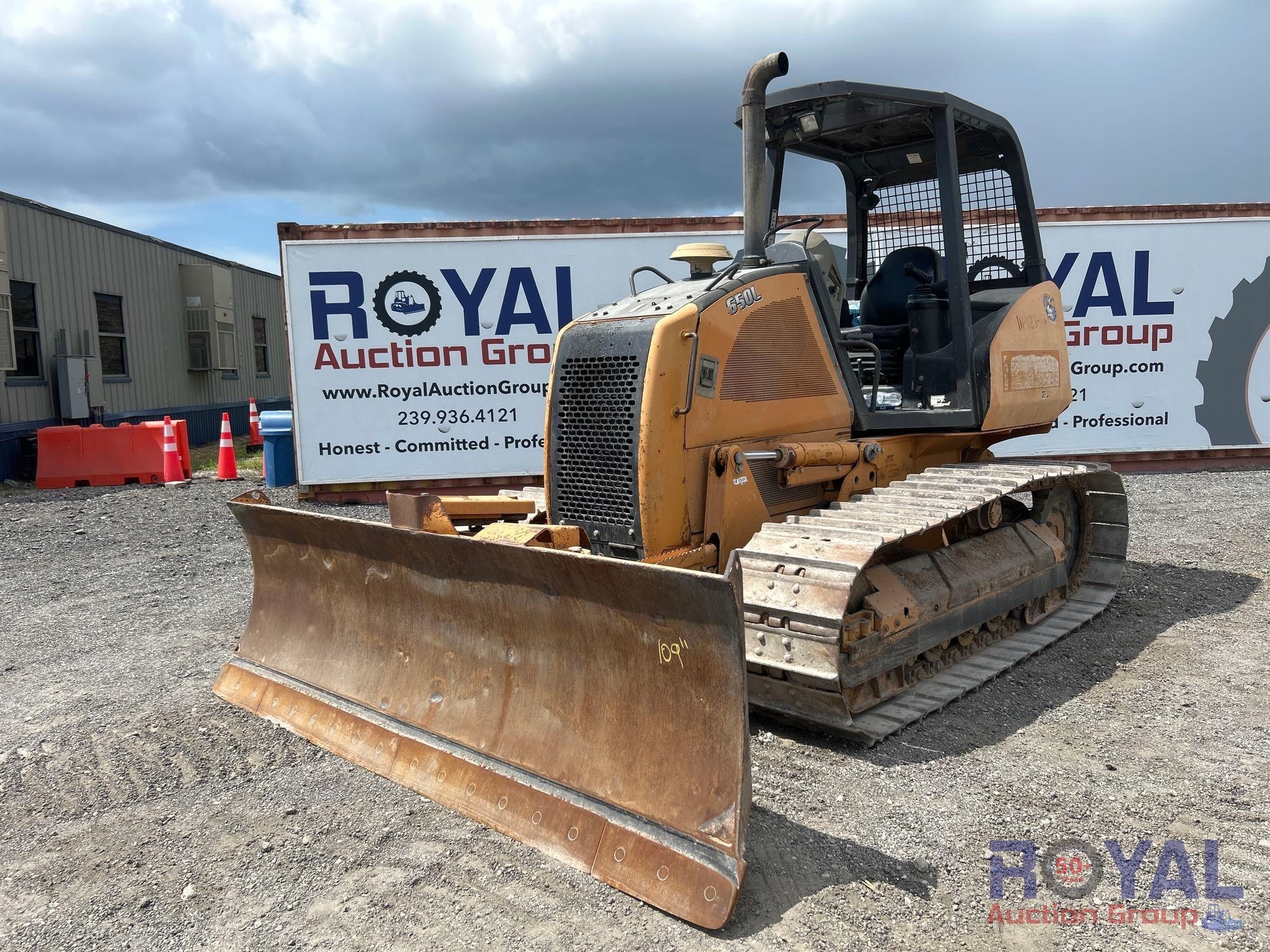 2010 Case 650L Crawler Tractor Dozer (A50322)