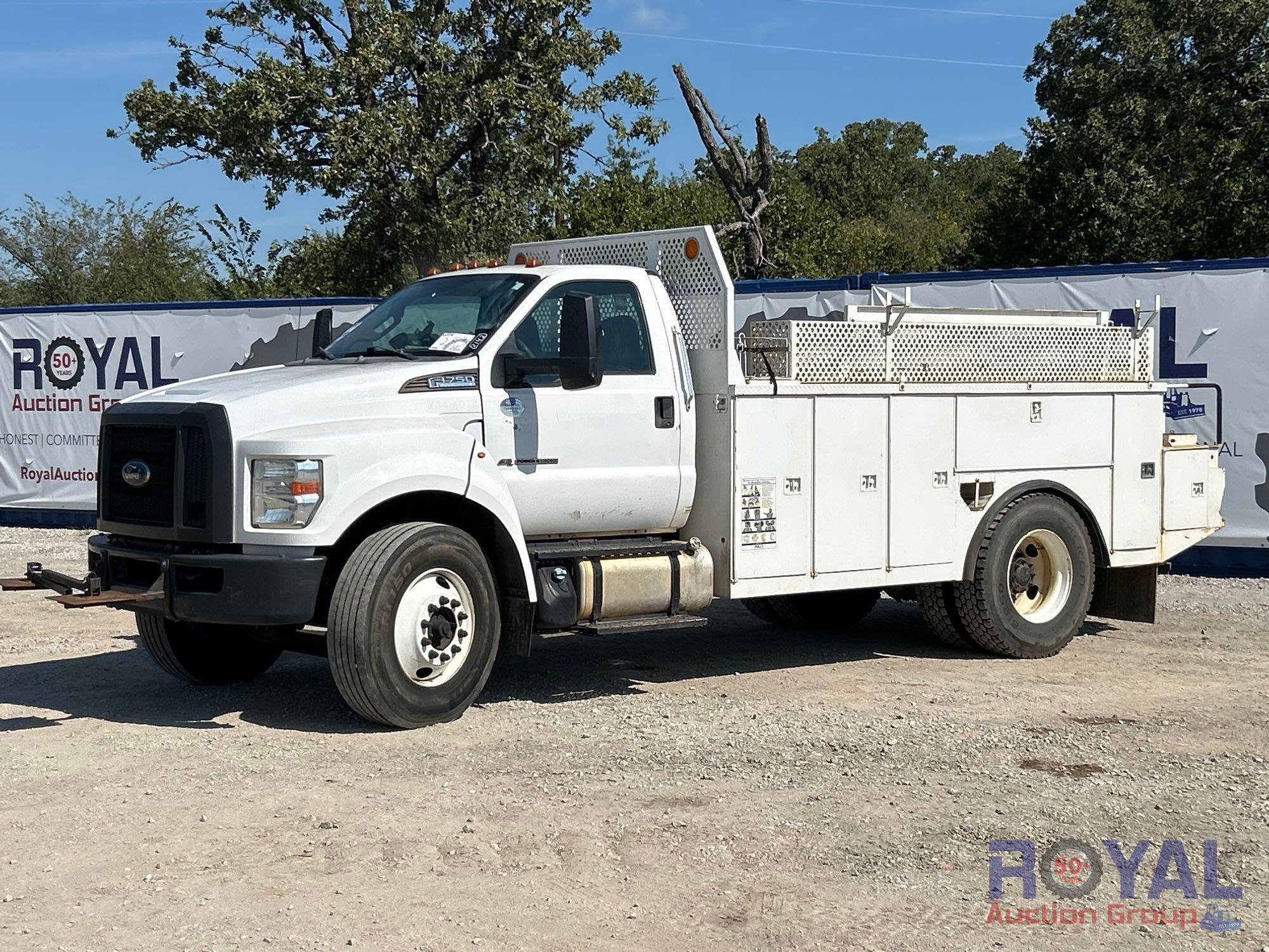 2016 Ford F-750 14FT Flatbed Truck (A52377)