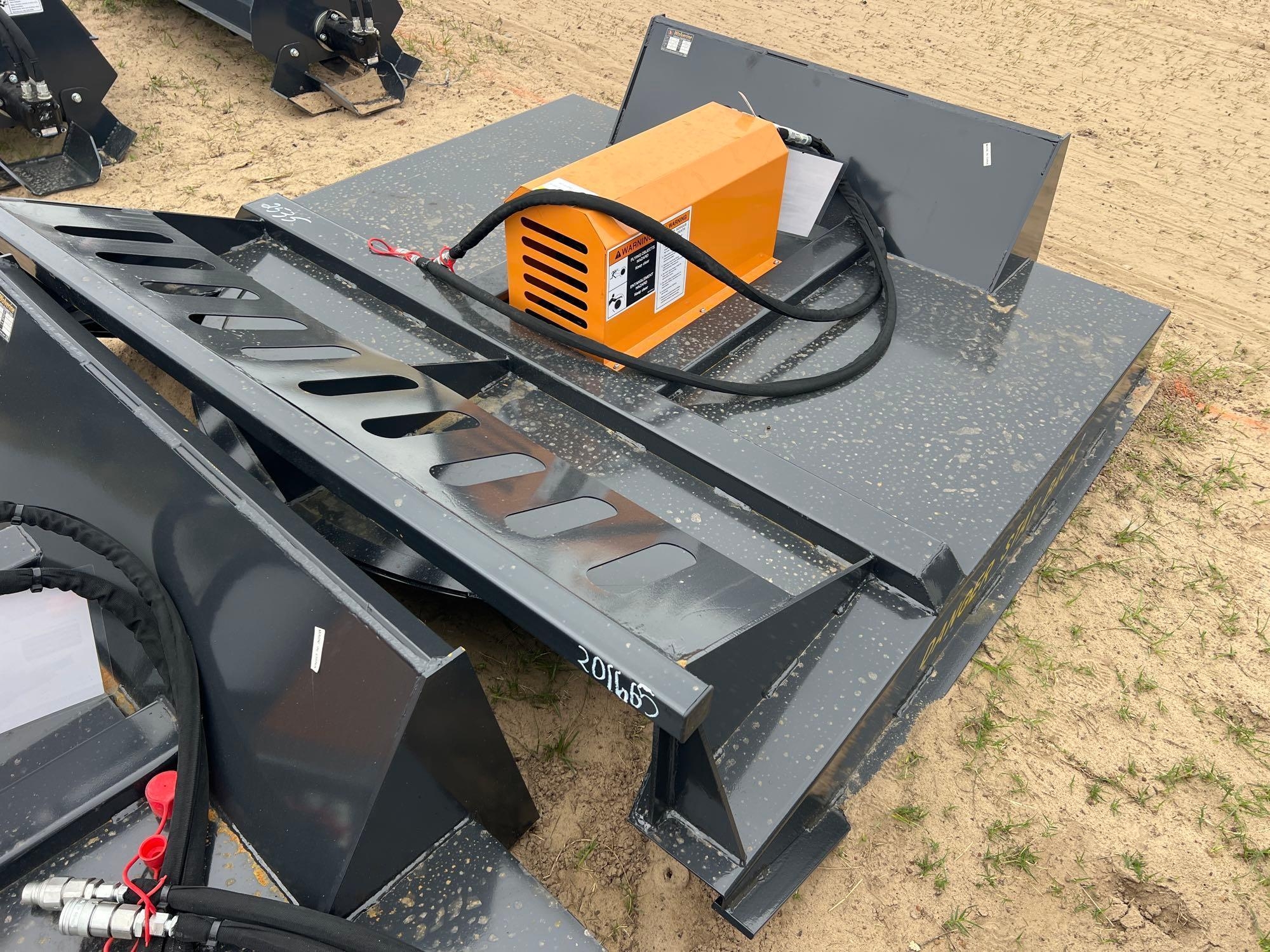 UNUSED WOLVERINE BC-13-72W 72" HYD BRUSH CUTTER (A54757)