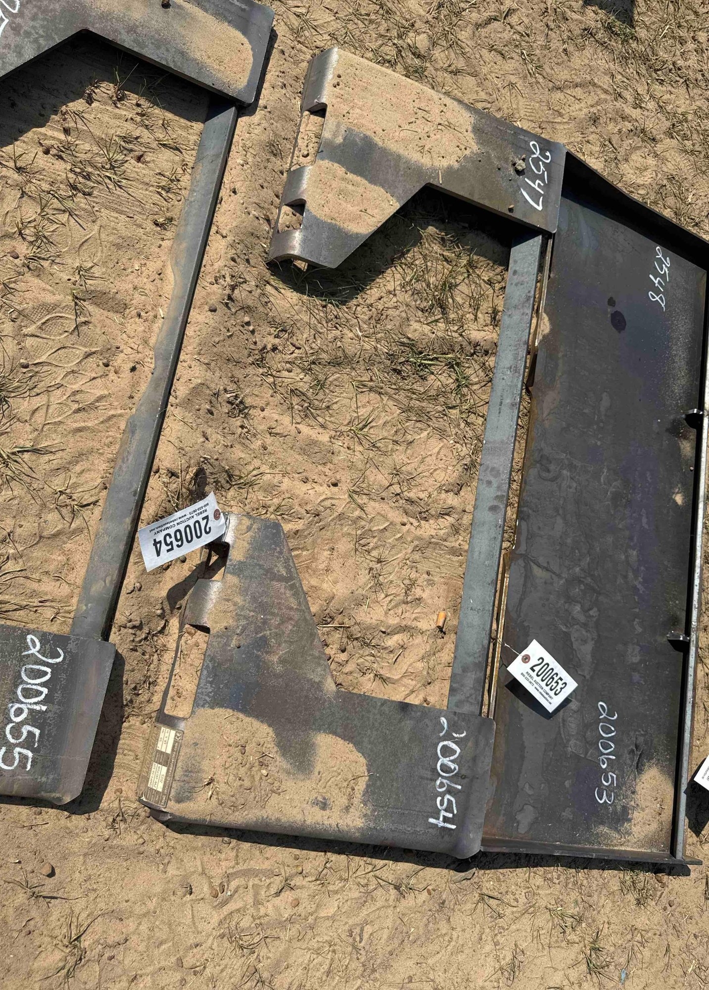 UNUSED WOLVERINE QUICK ATTACH MOUNTING PLATE (A51248)
