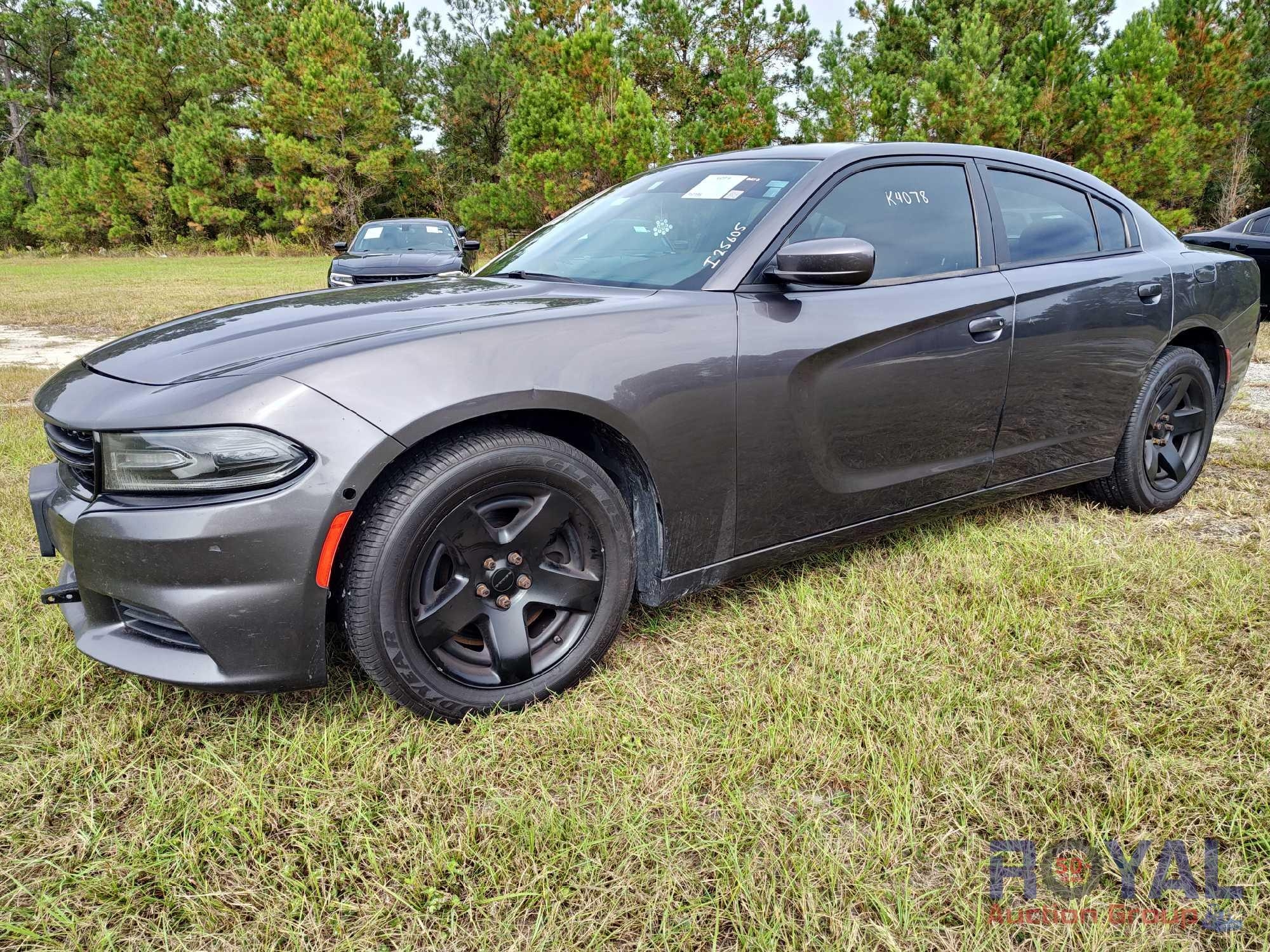 2017 Dodge Charger Sedan (A55853)
