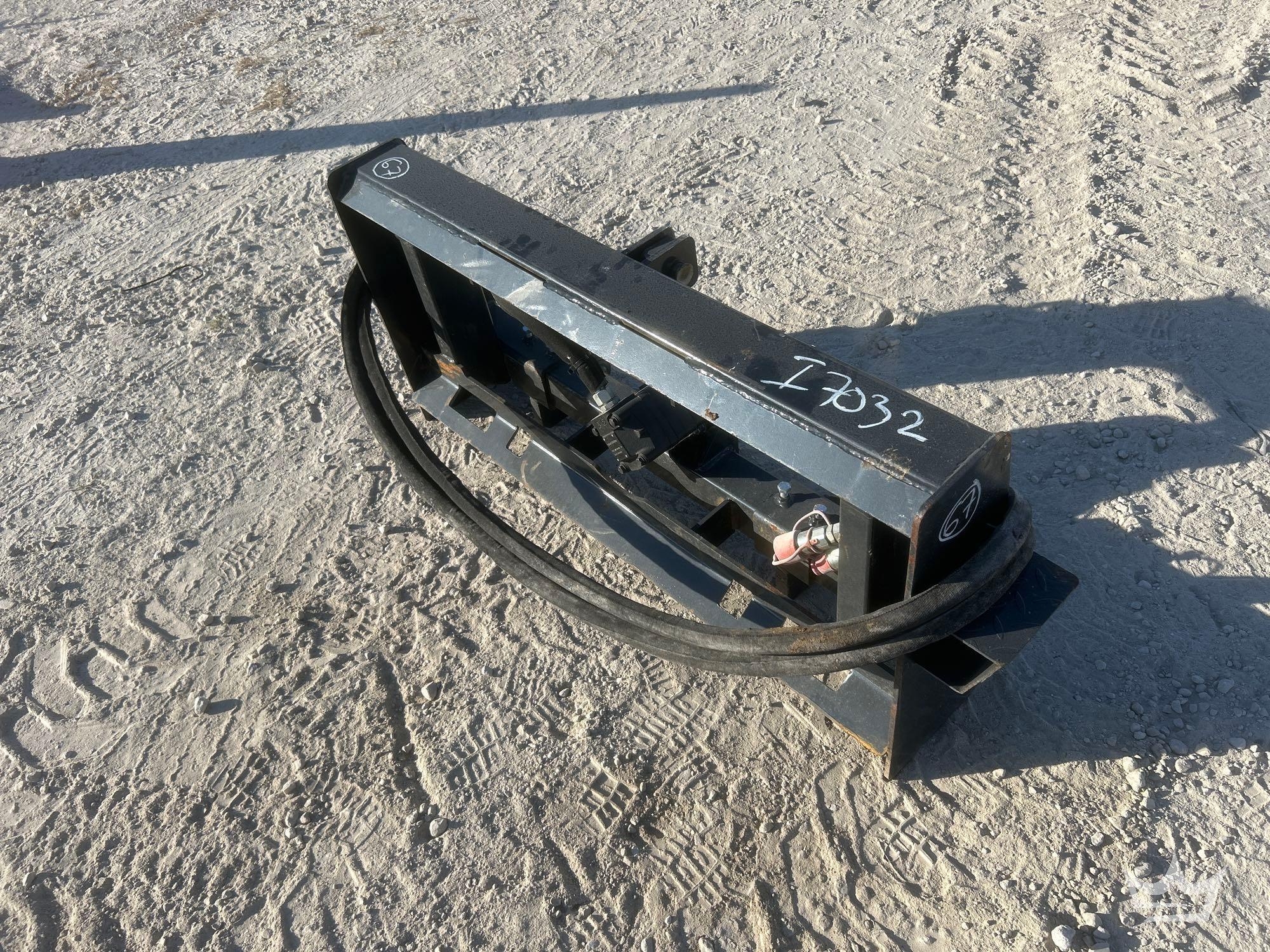 2024 LandHonor PHA-16-2C Three Point Hitch Adapter Skid Steer Attachment (A56857)