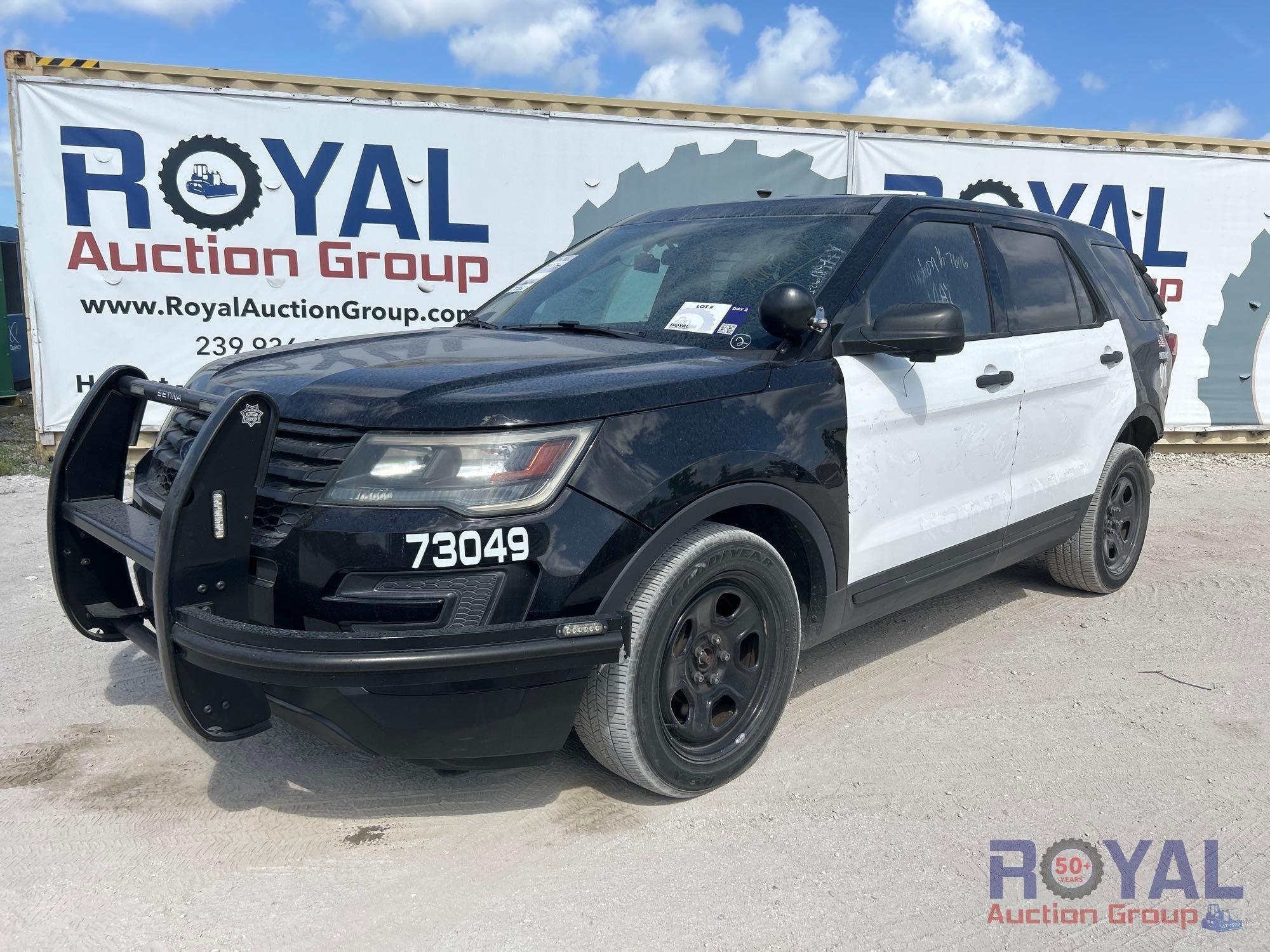 2017 Ford Explorer AWD SUV (A53424)