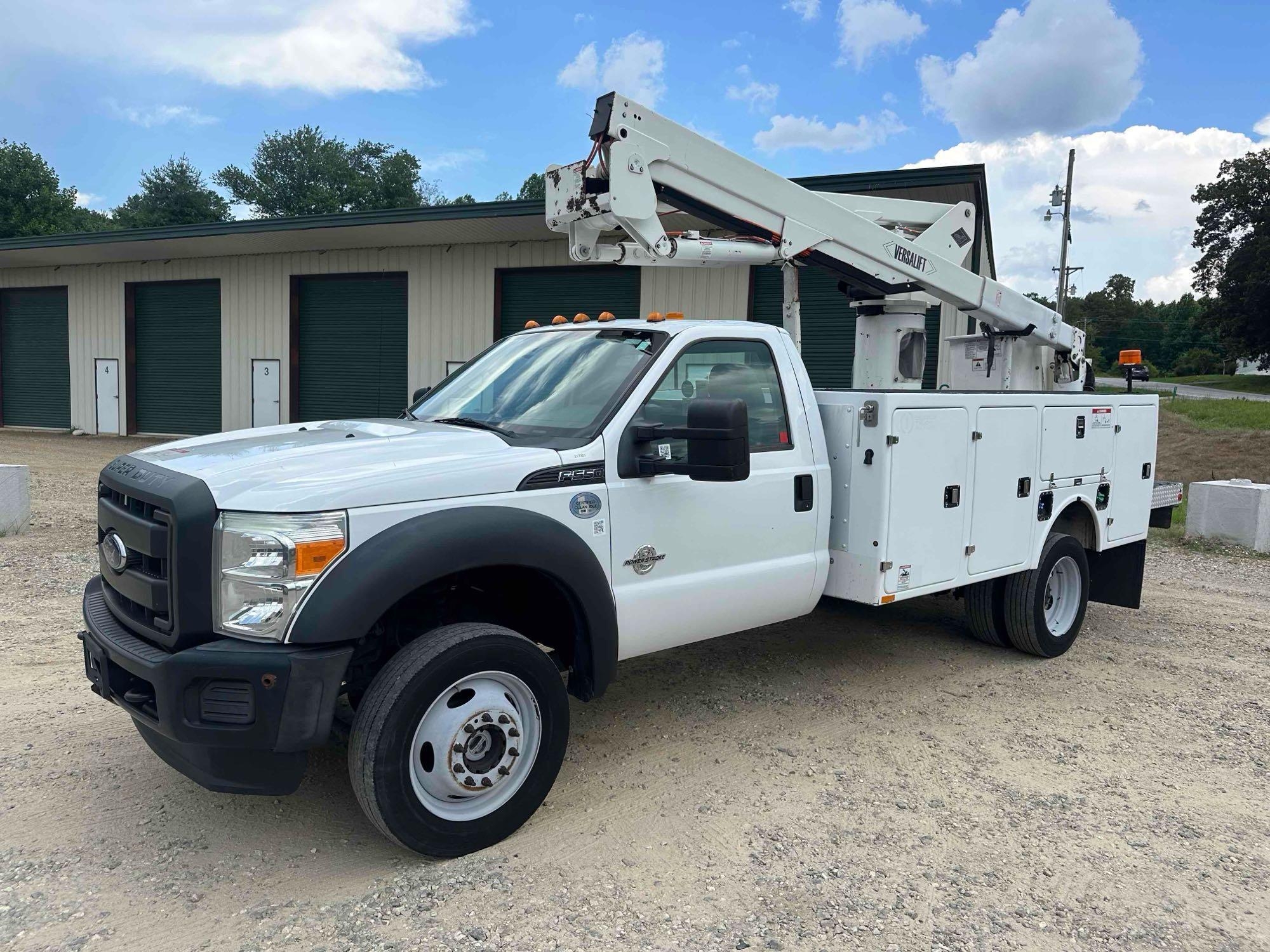 2016 Ford F-550 4x4 Bucket Truck, VIN # 1FDUF5HT8GEB70191 (A51572)