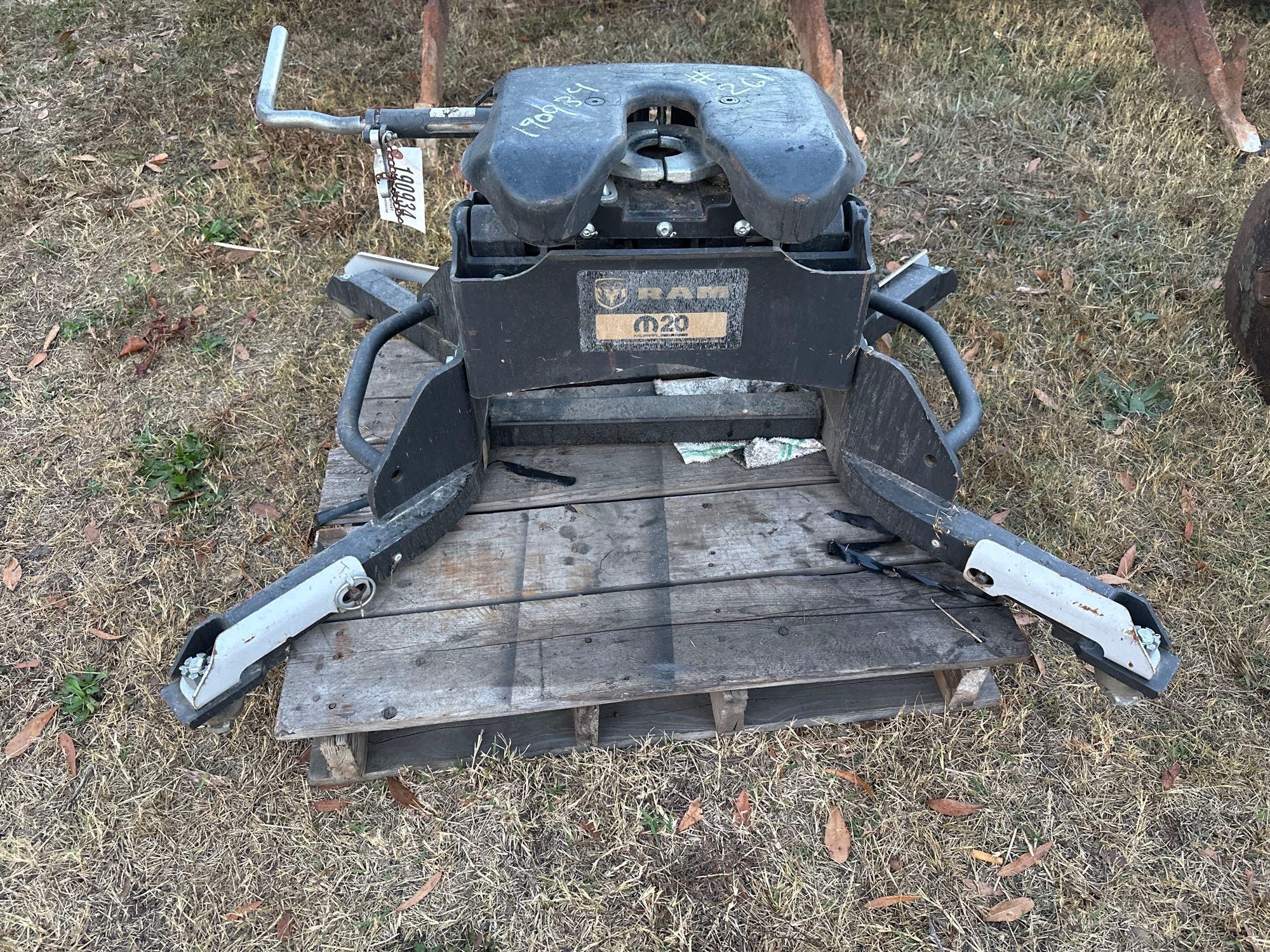 5TH MOUNT FOR PICKUP / DOLLY (A52708)