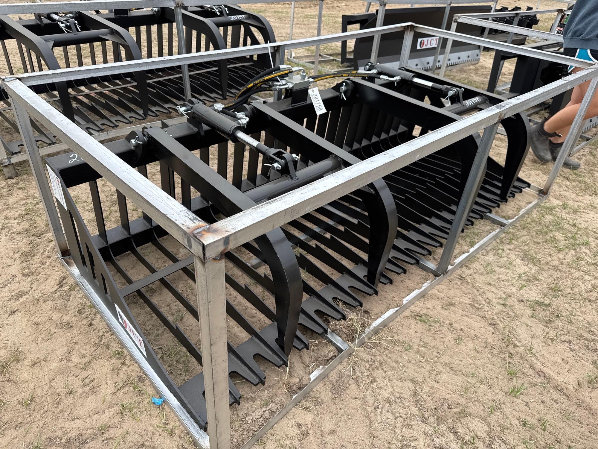 UNUSED JCT 84" HYD ROCK GRAPPLE BUCKET (A54757)