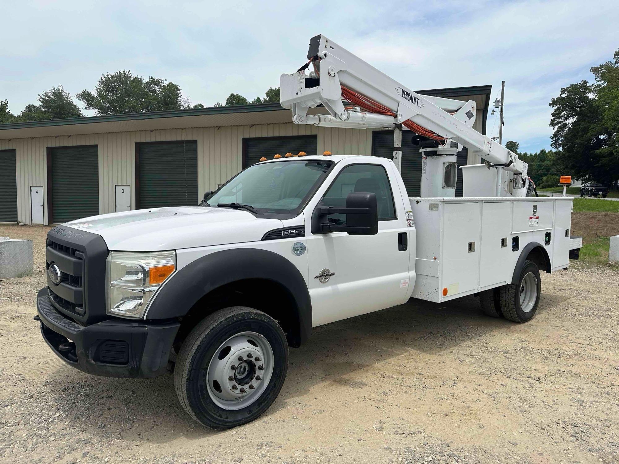 2014 Ford F-550 4x4 Bucket Truck, VIN # 1FDUF5HT7EEB28740 (A51572)