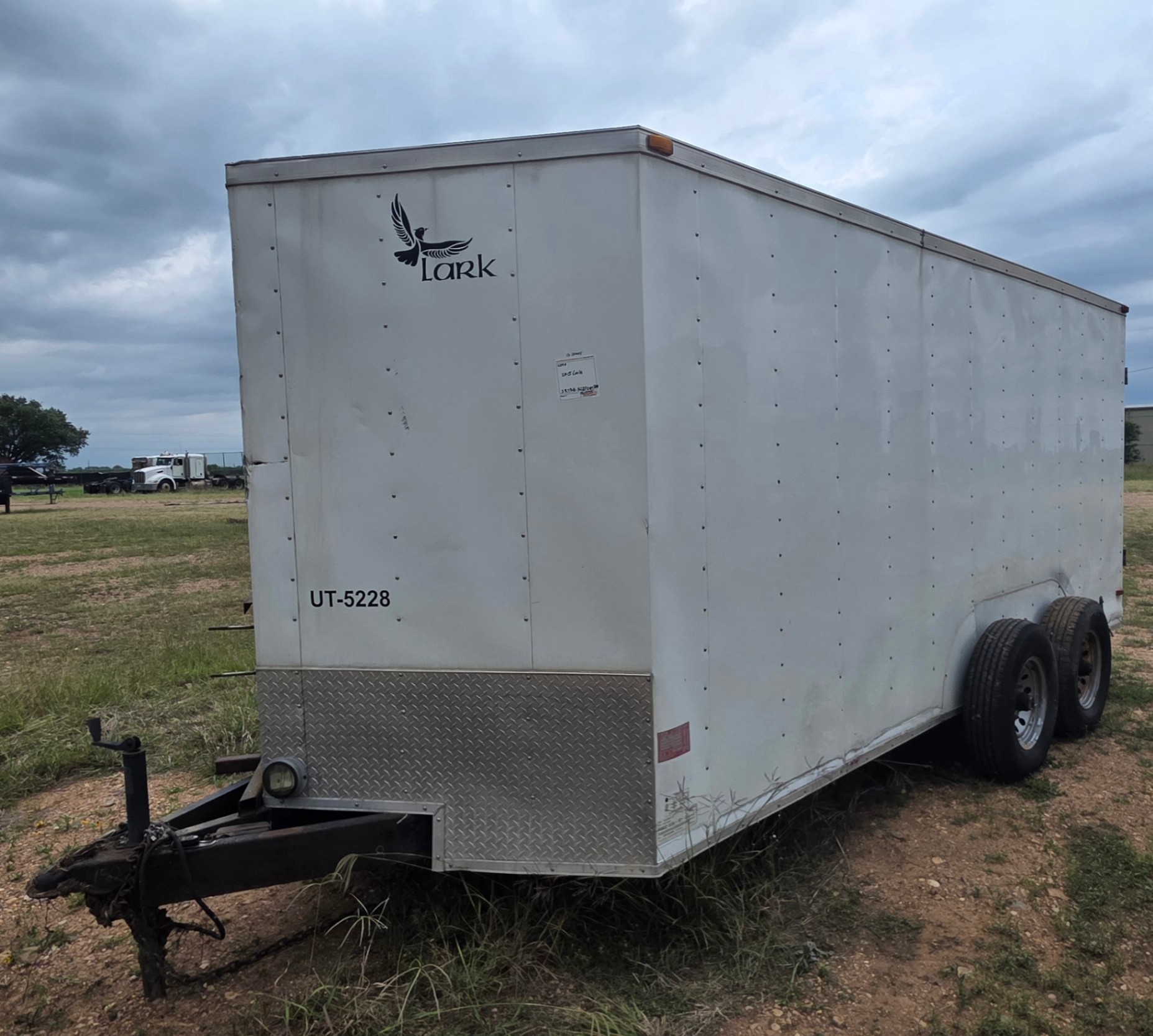 2015 LARK UNITED ENCLOSED TRAILER (A47001)