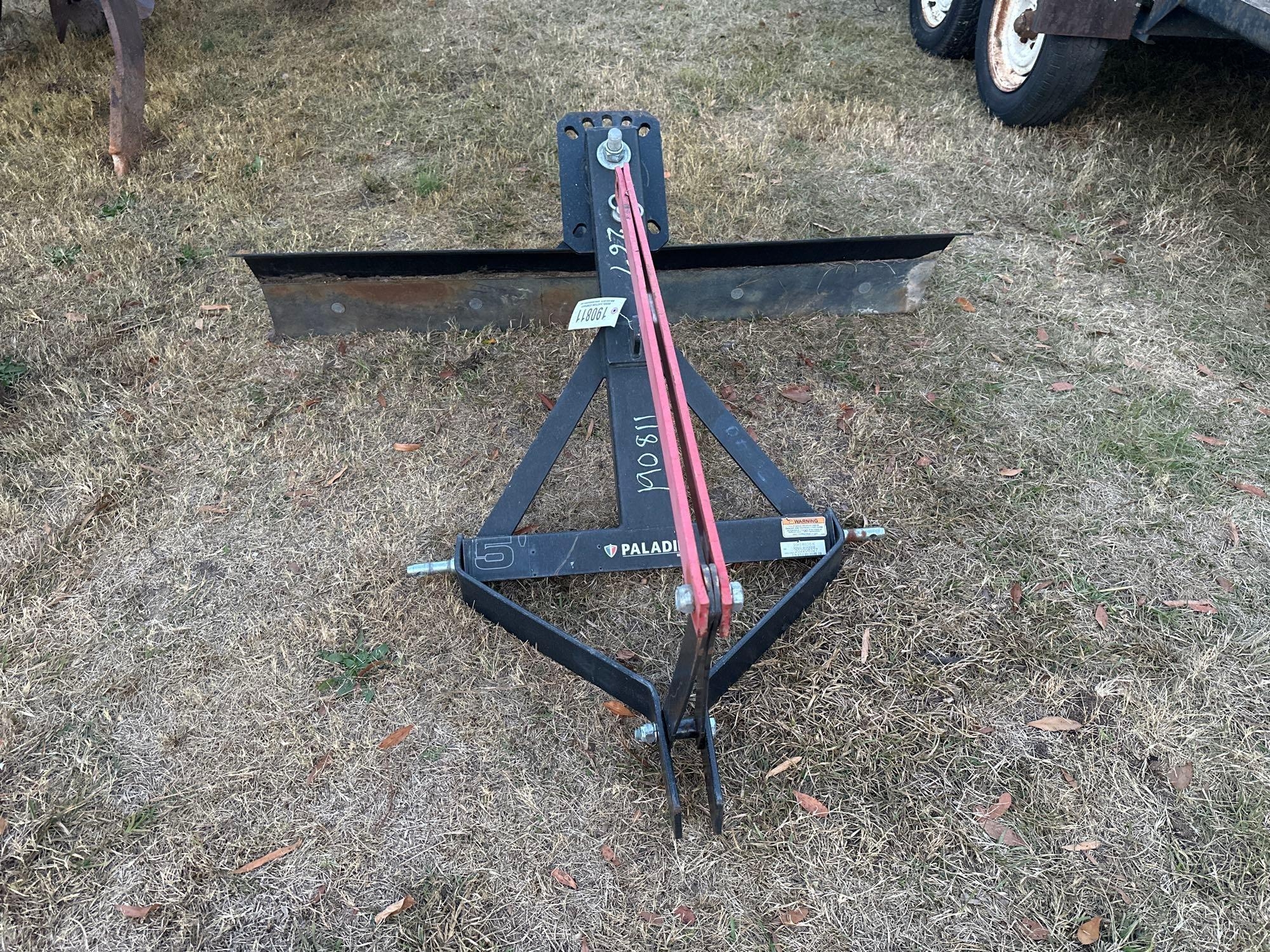 5' SCRAPE BLADE, 3PT (A52708)