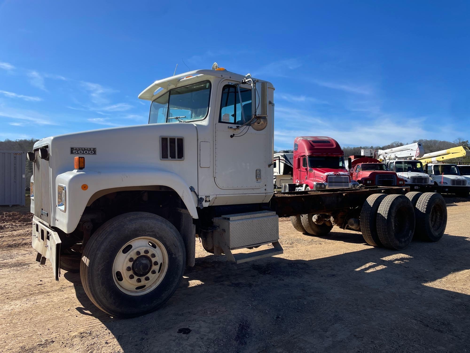 1999 International 5000 SFA Day Cab Truck, VIN # 1HTTWADR6XJ004085 (A57453)
