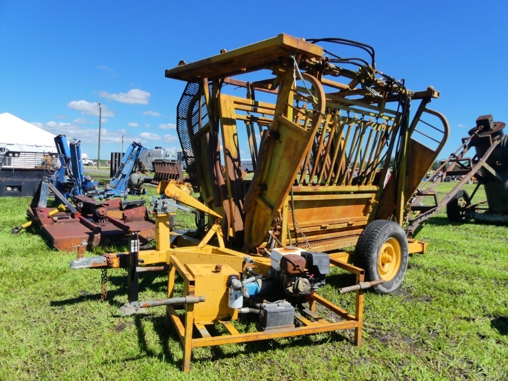 Hydraulic Cattle Chute W/Motor (A53316)