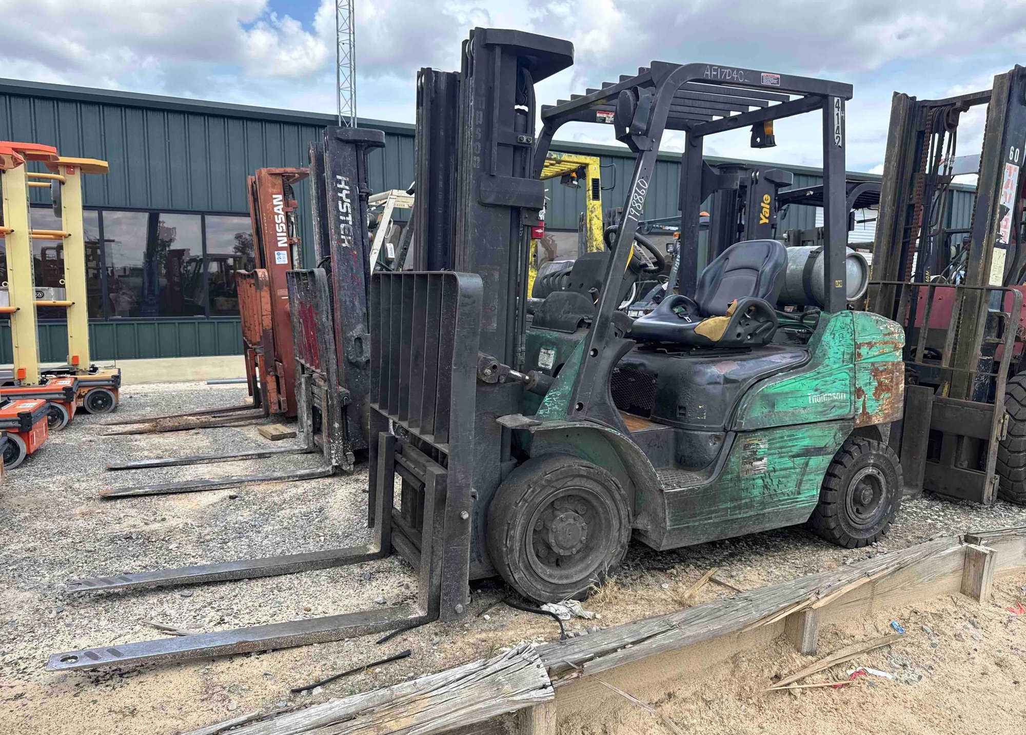 MITSUBISHI FG25N STRAIGHT MAST FORKLIFT (A51242)