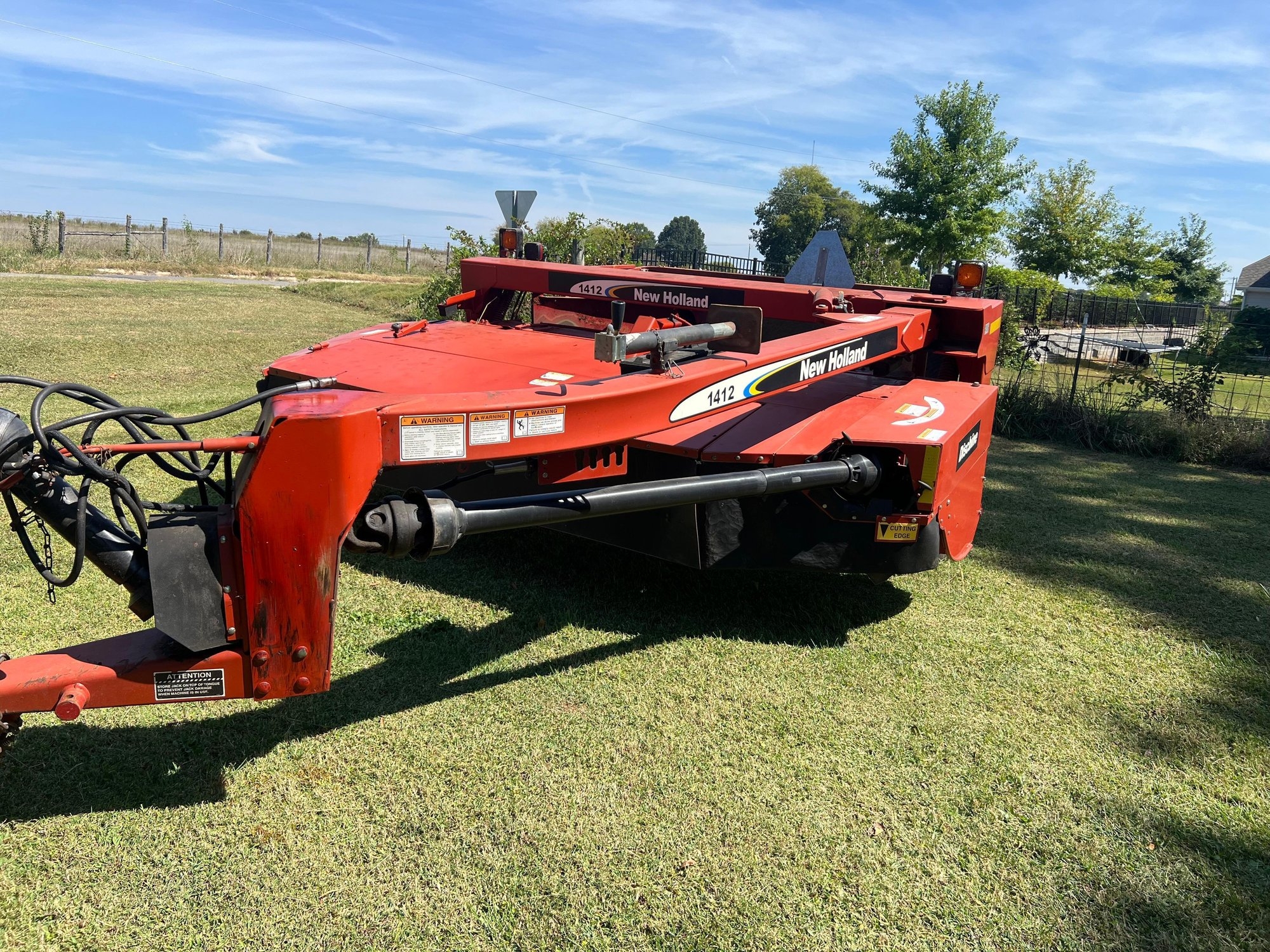 New Holland 1412 Discbine Pull Type Mower Conditioner / Windrower (A56435)