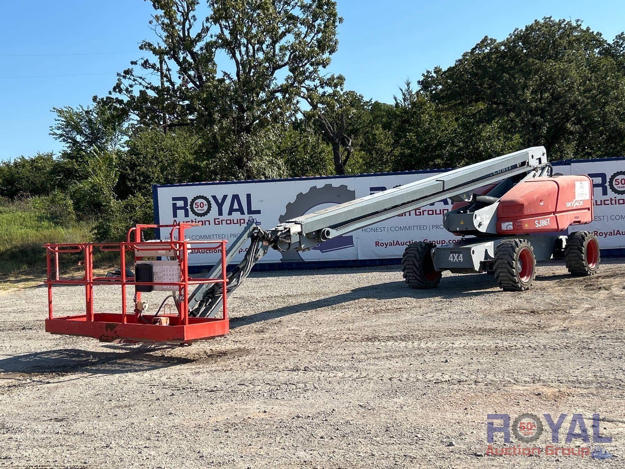 2015 SkyJack SJ86T 4x4 86ft Telescopic Boom Lift (A52377)