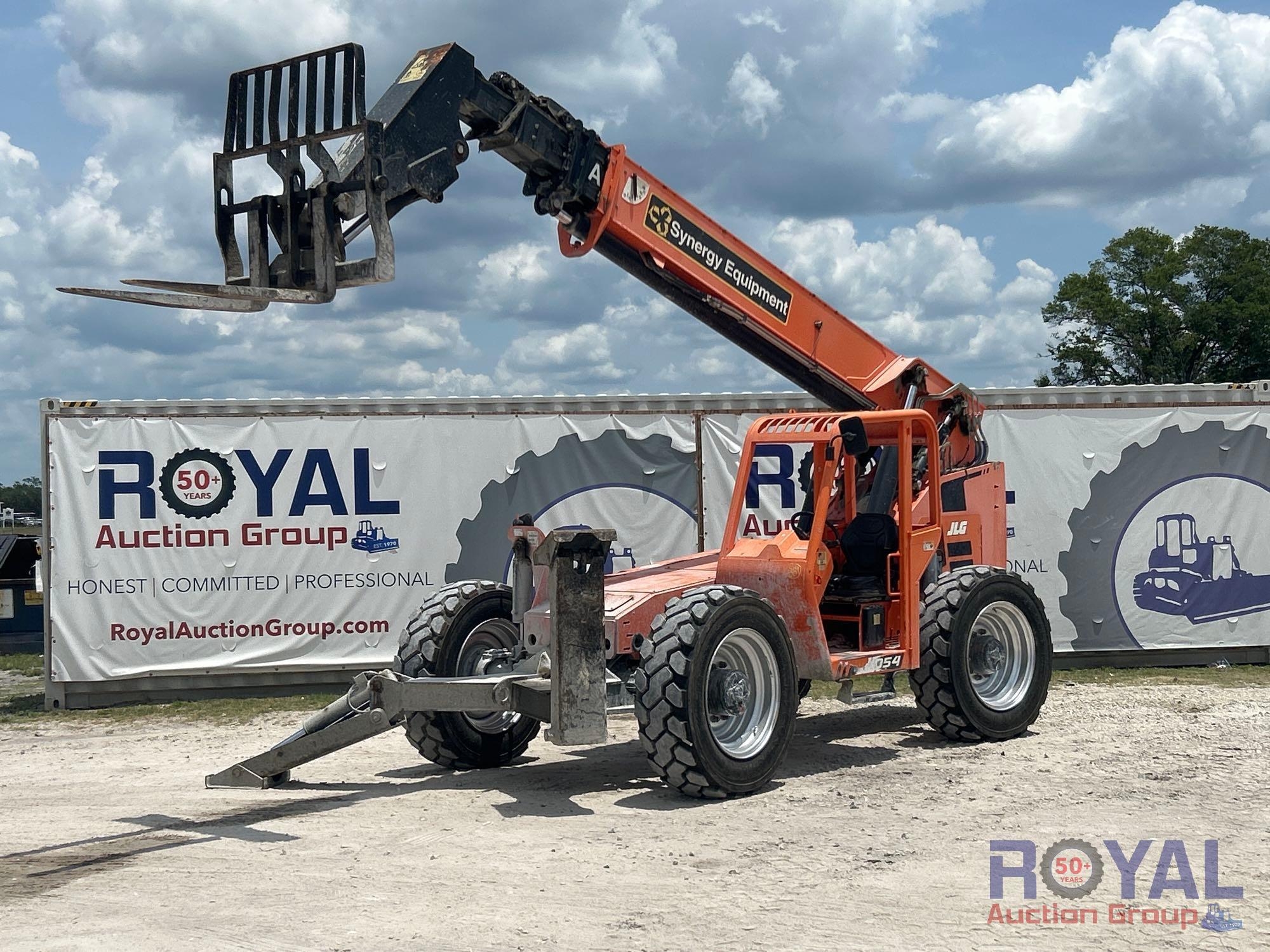 2018 JLG 10054 10,000lb 4x4 Rough Terrain Telehandler (A44571)