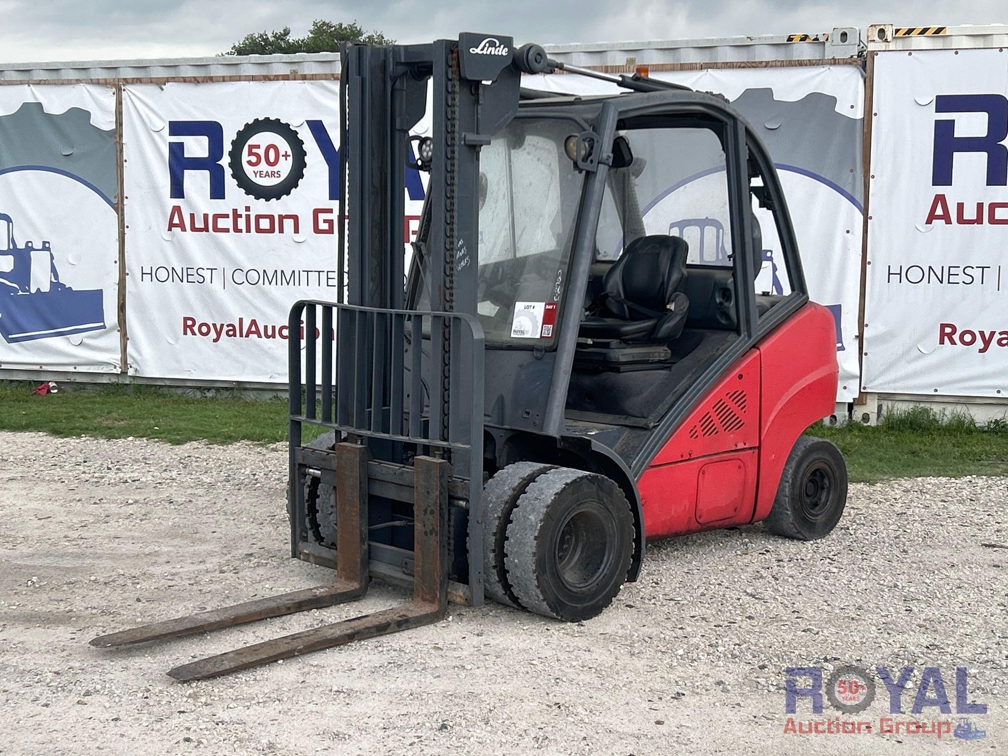 2015 Linde H35D 4,350lbs. Diesel Forklift (A51691)