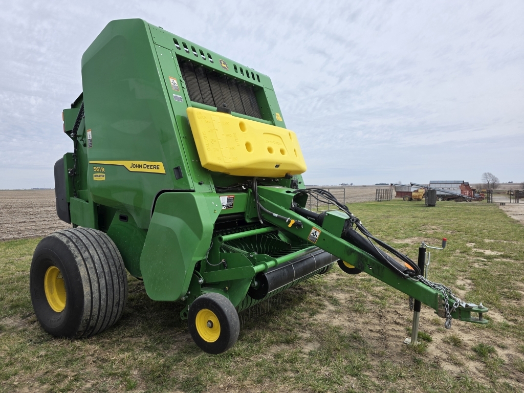 2024 John Deere 561R Round Baler (A66285)