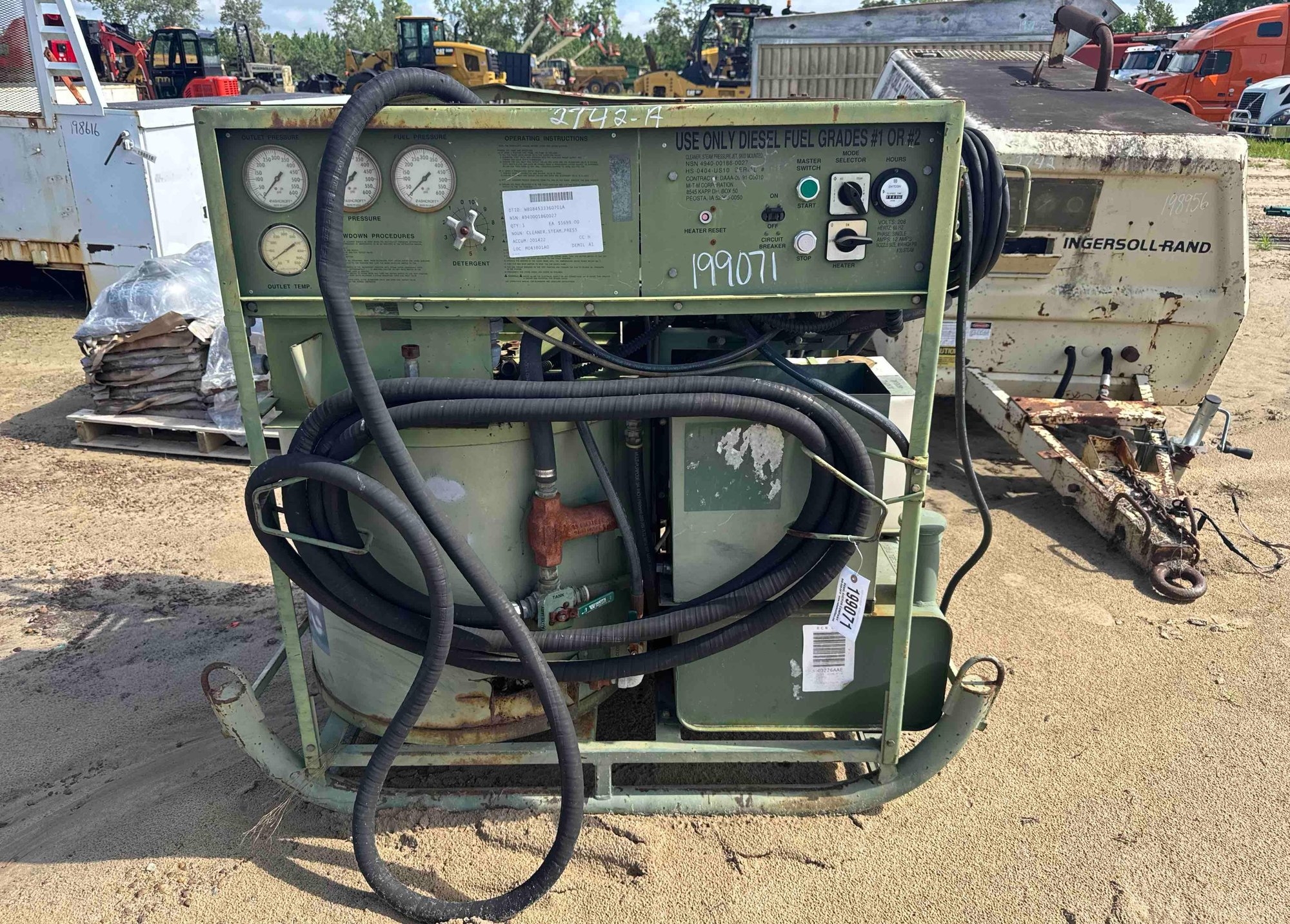 MILITARY MI-T-M CLEANER / STEAM PRESSURE WASHER (A51244)