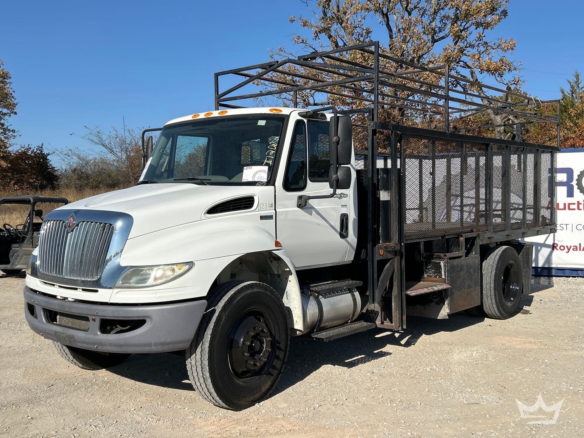 2012 International DuraStar 4300 Flatbed Truck (A55973)