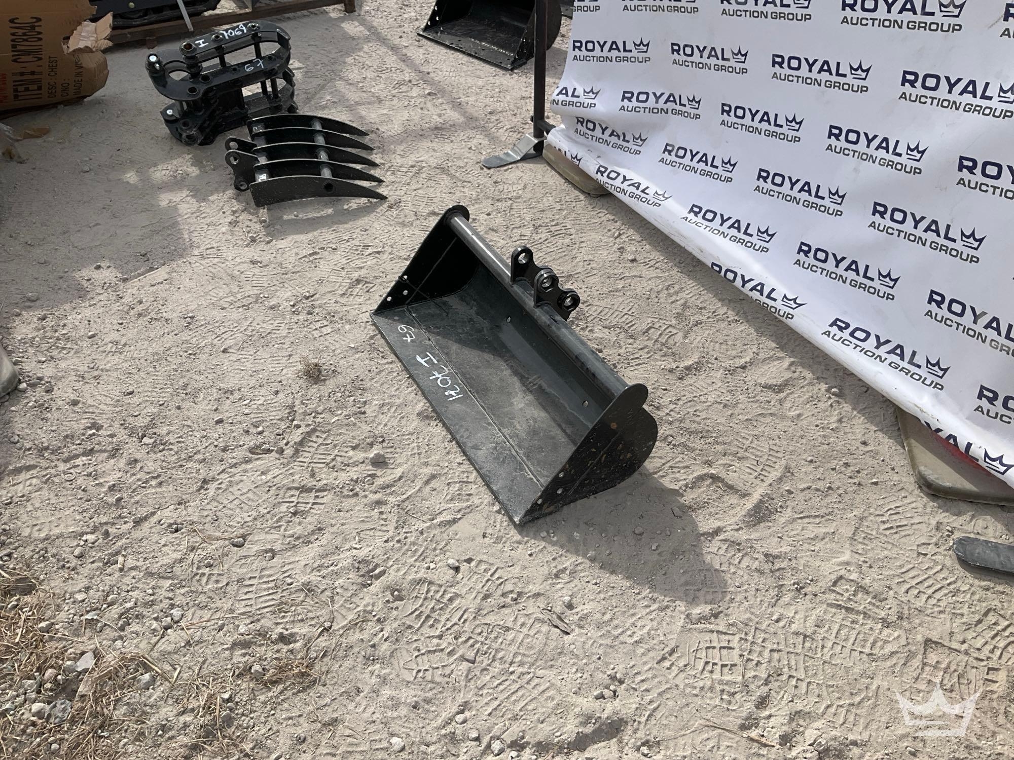 Grading Bucket Mini Excavator Attachment (A56857)