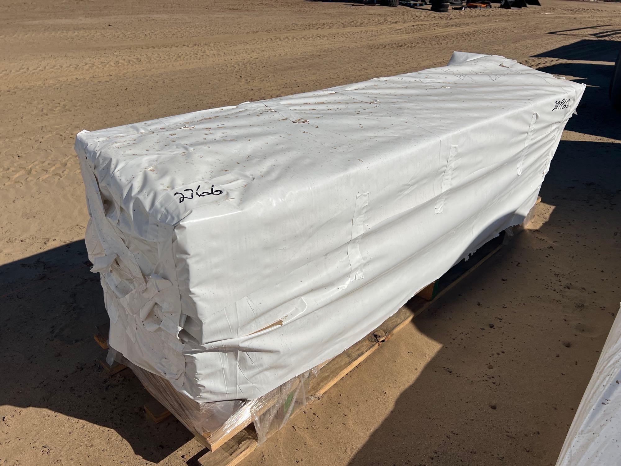 PALLET OF (4) SETS OF 18"X78" BIFOLD DOORS (A60432)