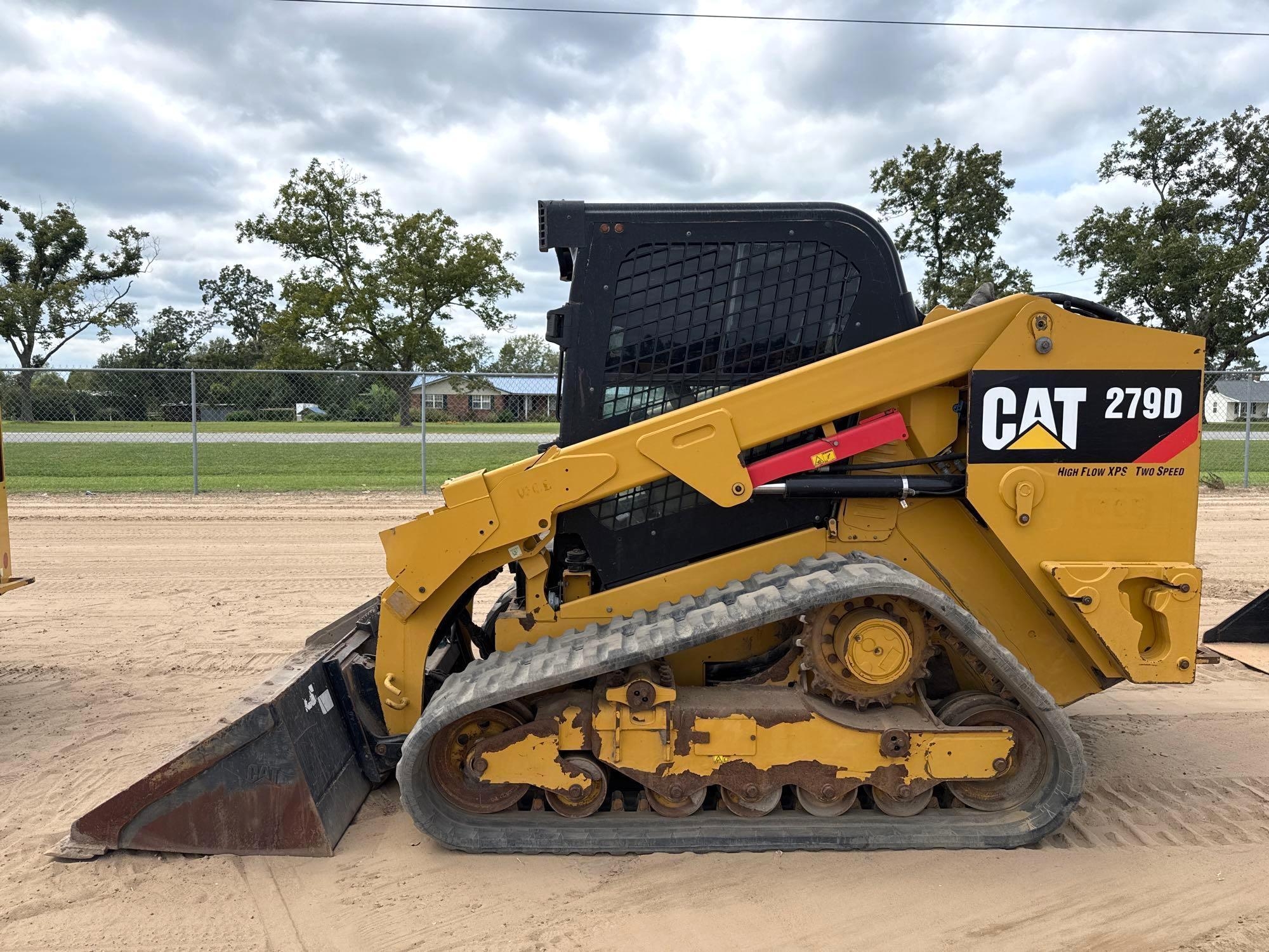 2017 CATERPILLAR 279D SKID STEER (A51246)