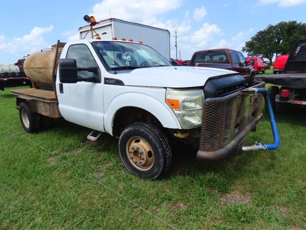 2011 Ford F-350 XL (A50120)