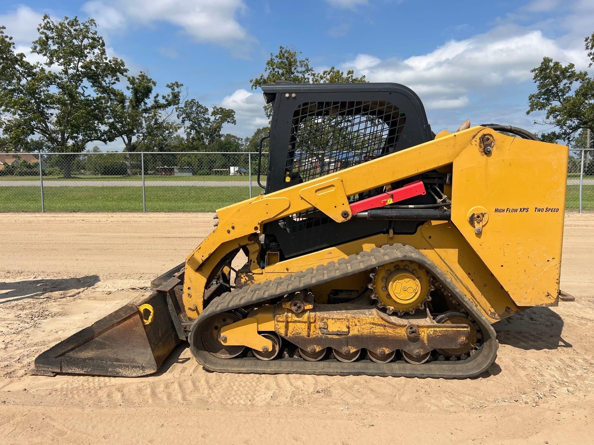 2014 CATERPILLAR 279D SKID STEER (A51246)