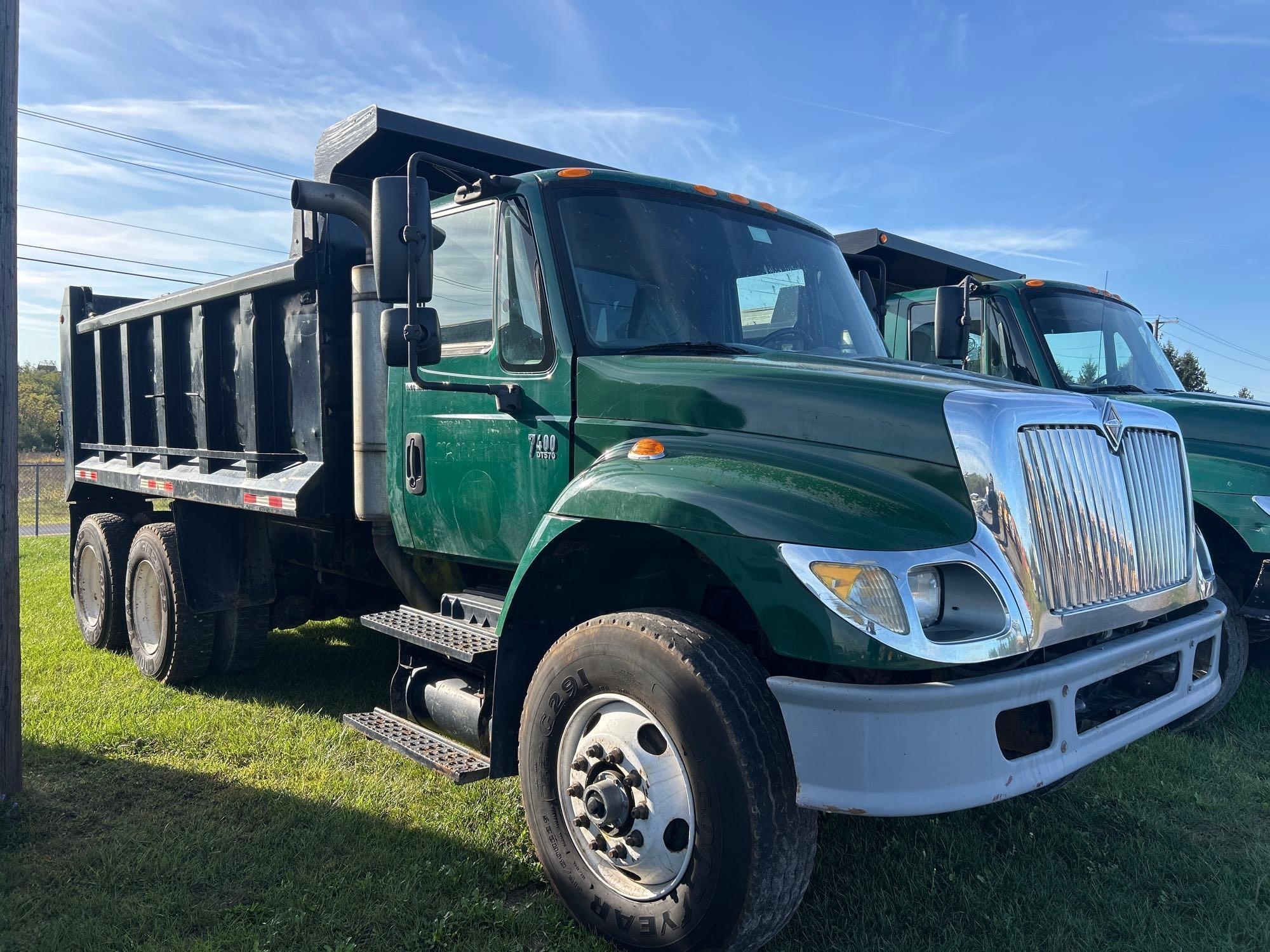 2006 International 7400 Dump Truck (A47477)