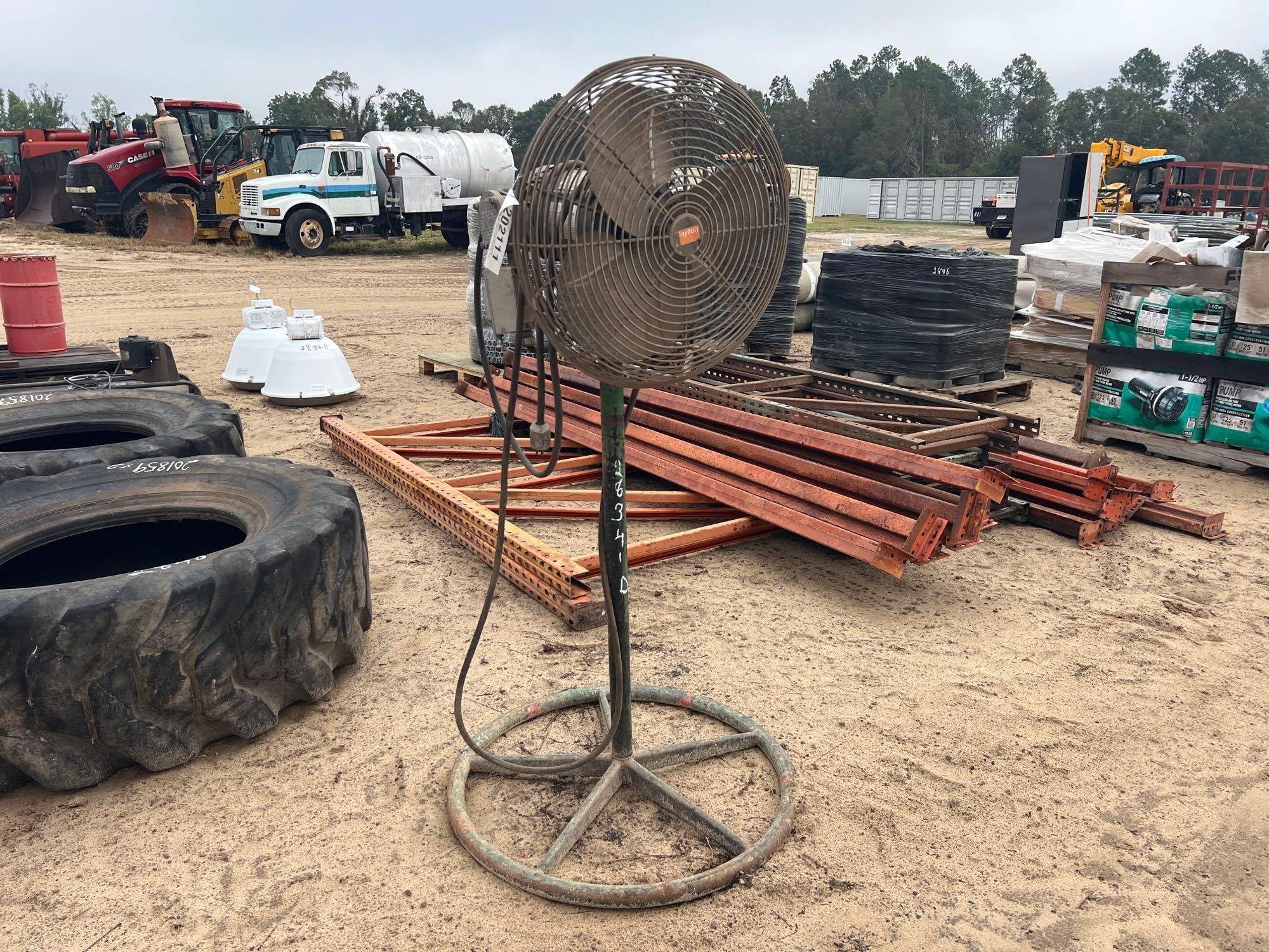 PAYTON STAND SHOP FAN (A54756)