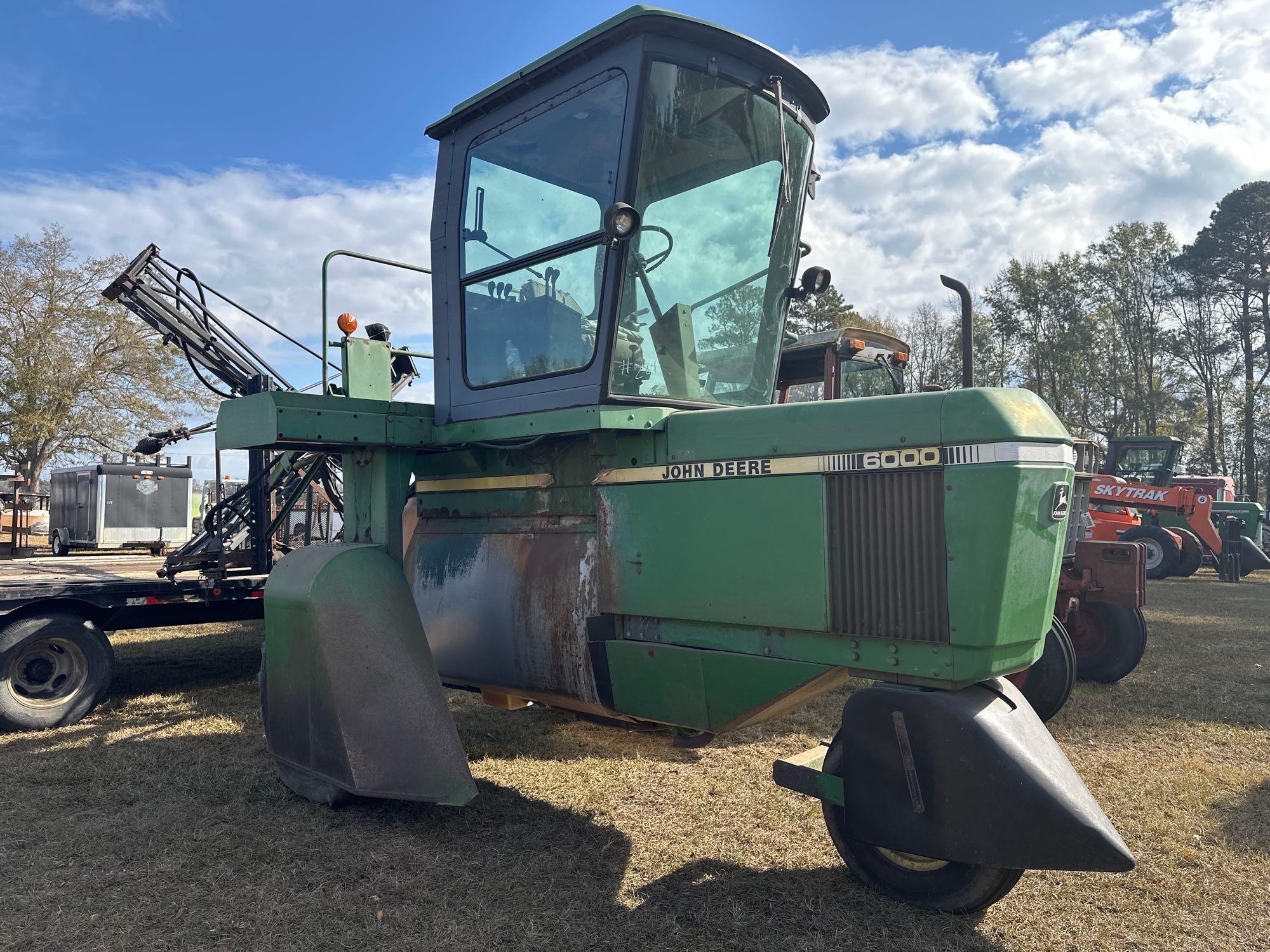 JOHN DEERE 6000 HI-CYCLE GREEN TOP SPRAYER (A52708)