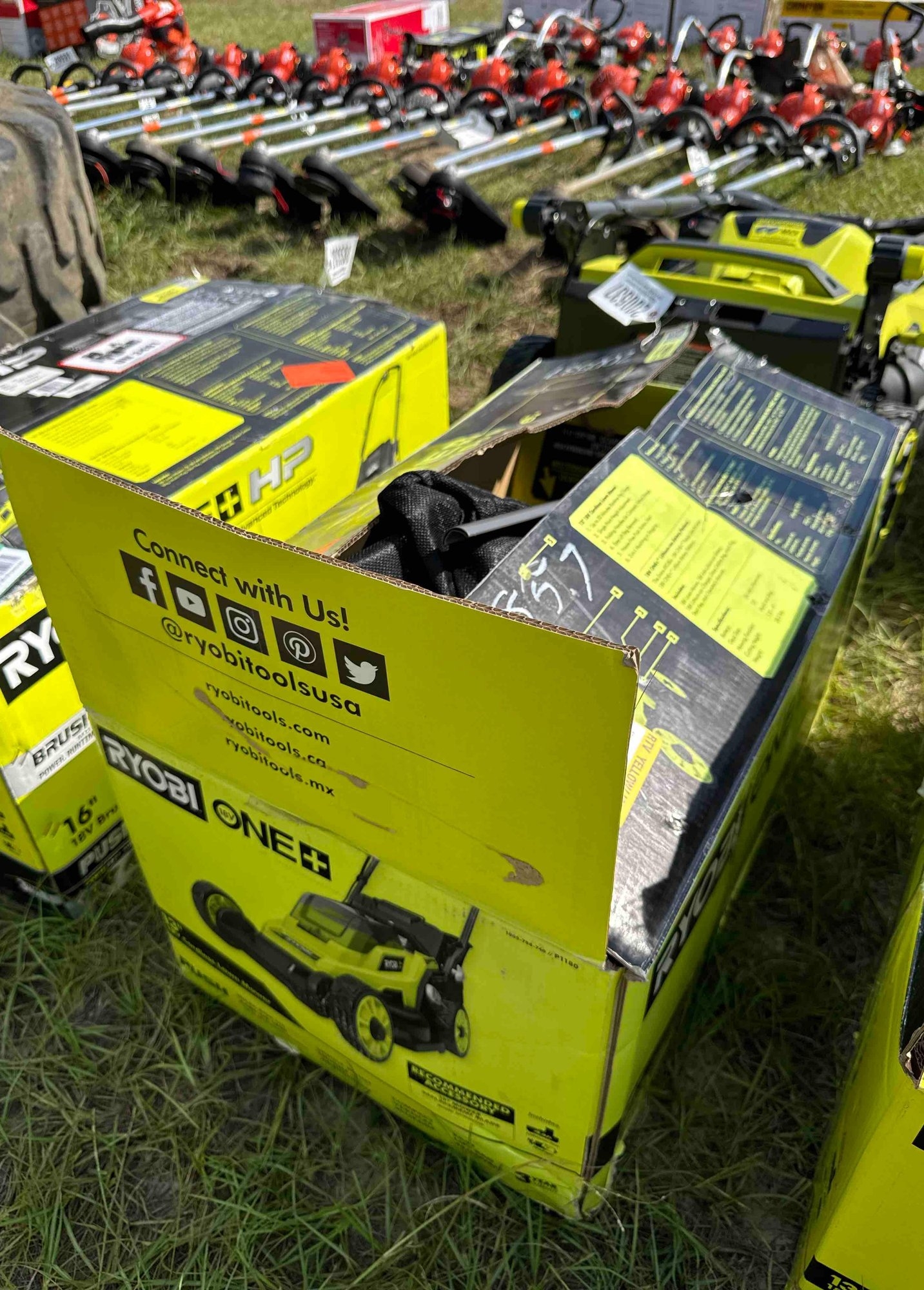 RYOBI 18V ELECTRIC 13" PUSH LAWN MOWER (A51248)