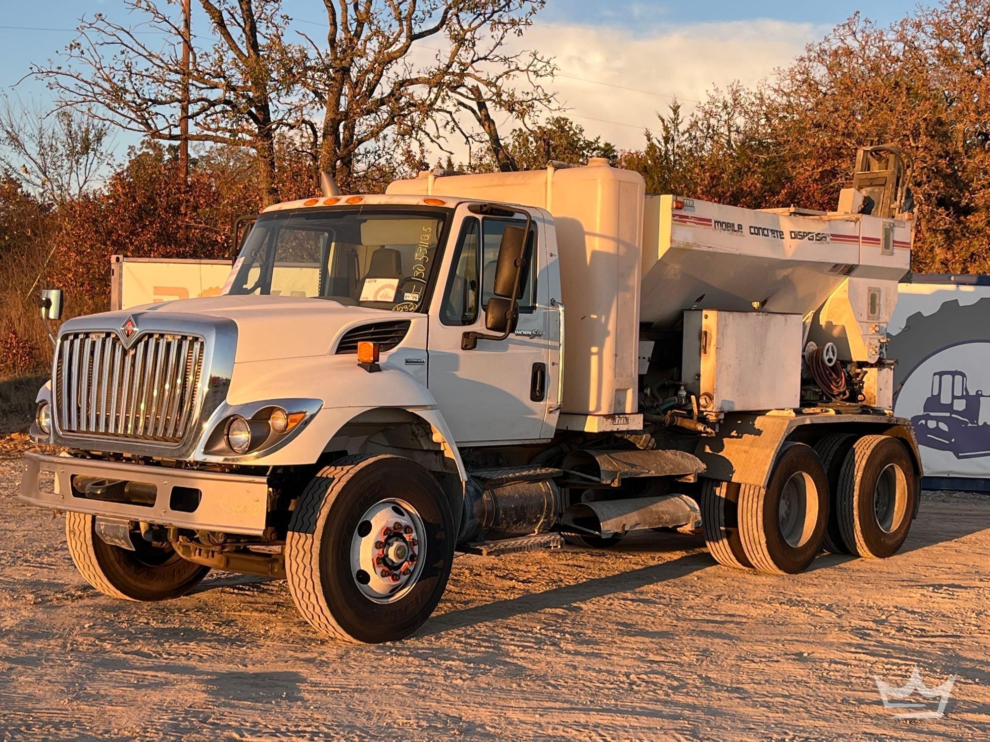 2009 International 7400 T/A 6 Yard Cement Mixer Truck (A55973)