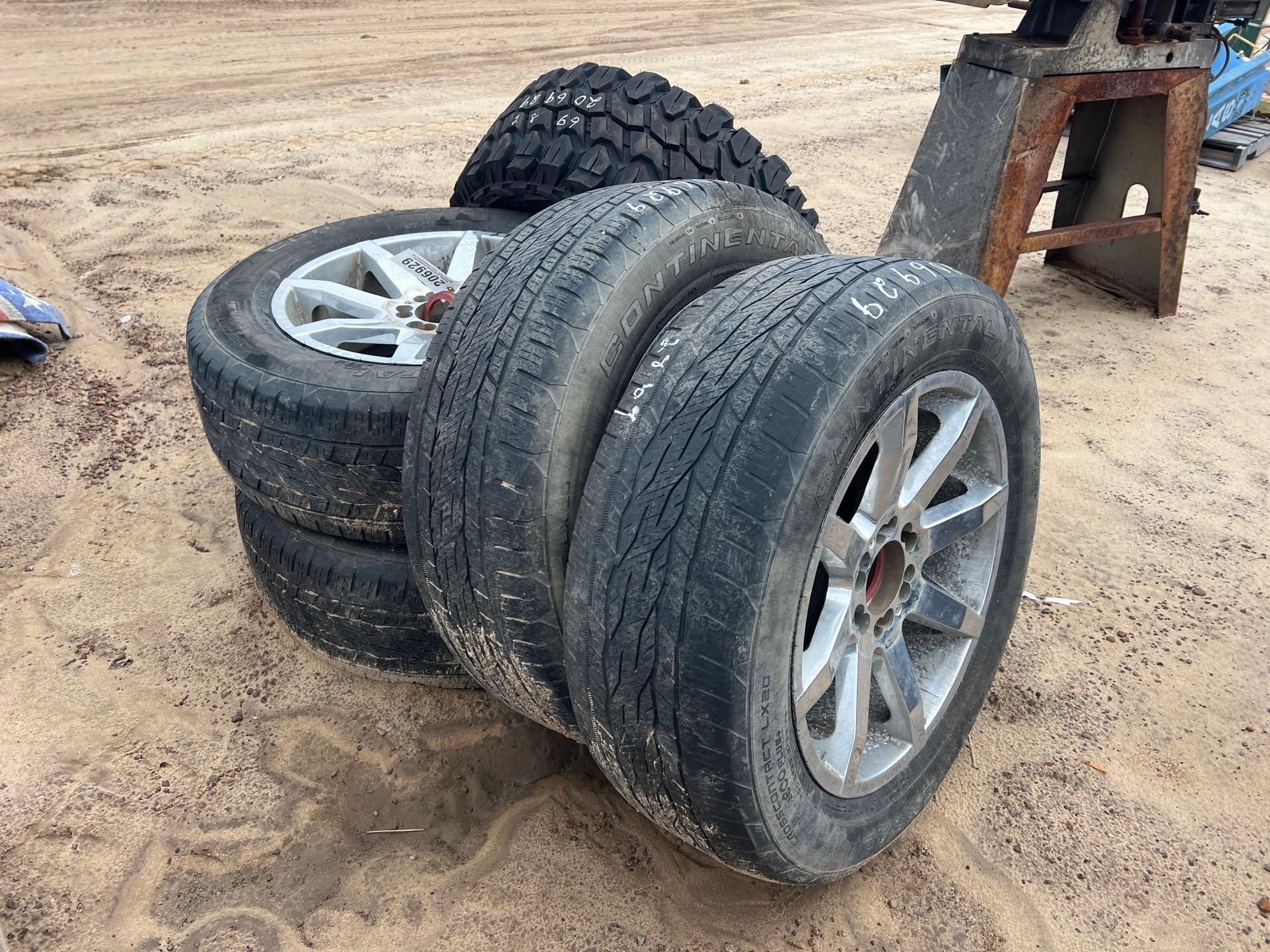 (4) DUAL 6 LUG WHEELS (A58376)