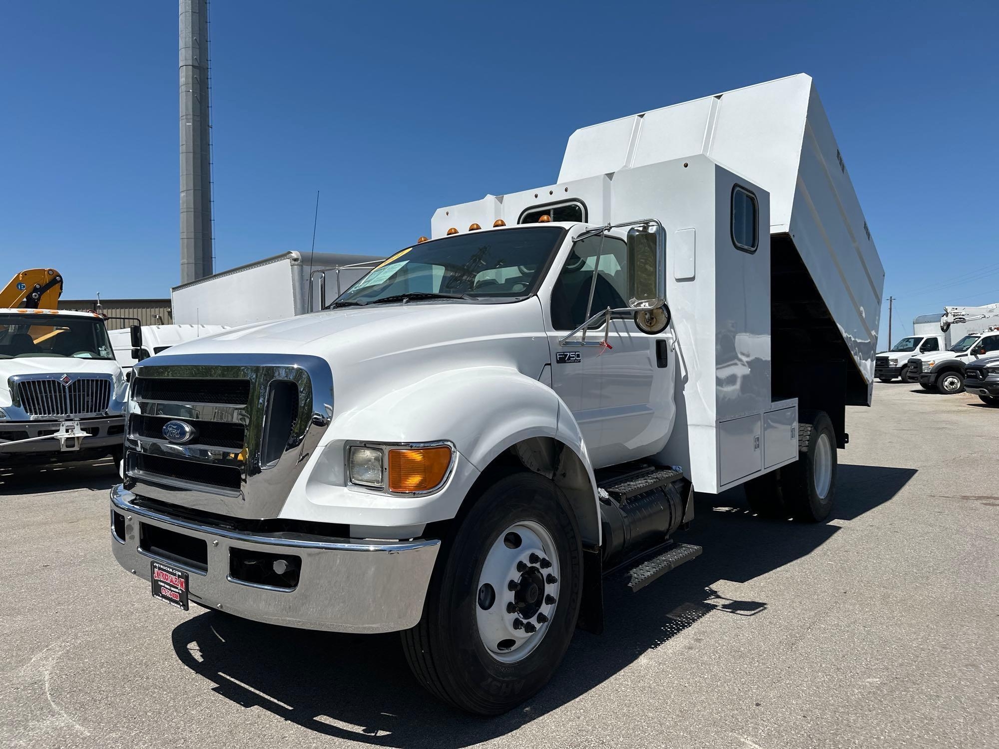 2011 Ford F-750 Chip Truck, VIN # 3FRNF7FC1BV651052 (A51572)