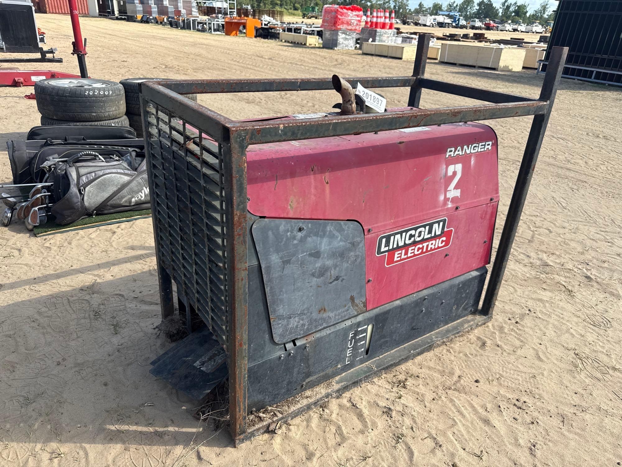 LINCOLN ELECTRIC RANGER 225 GAS WELDER/GENERATOR (A54756)